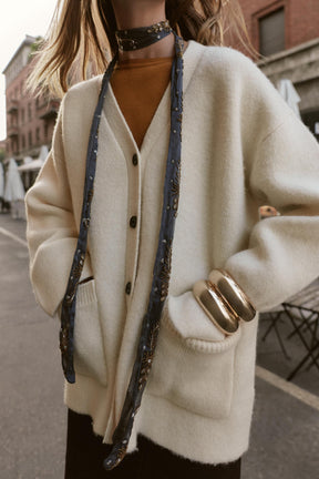 Cardigan mit V-Ausschnitt