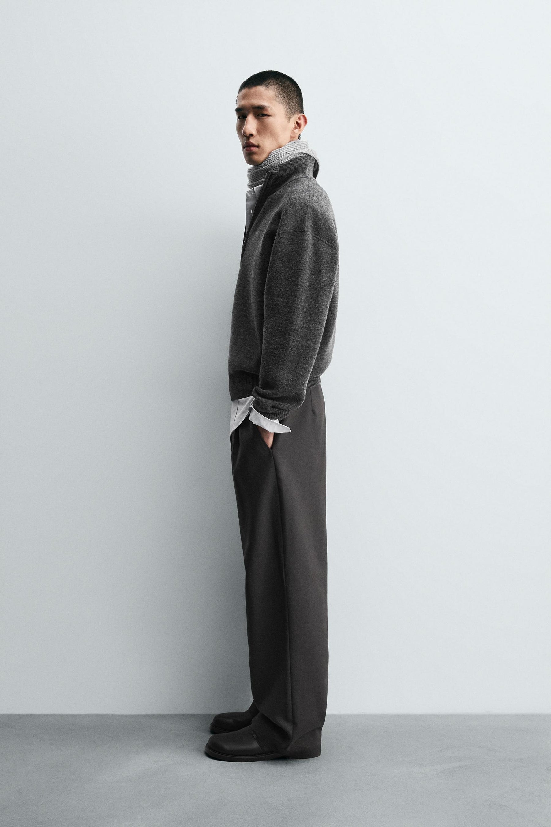 Pullover mit Reißverschlusskragen