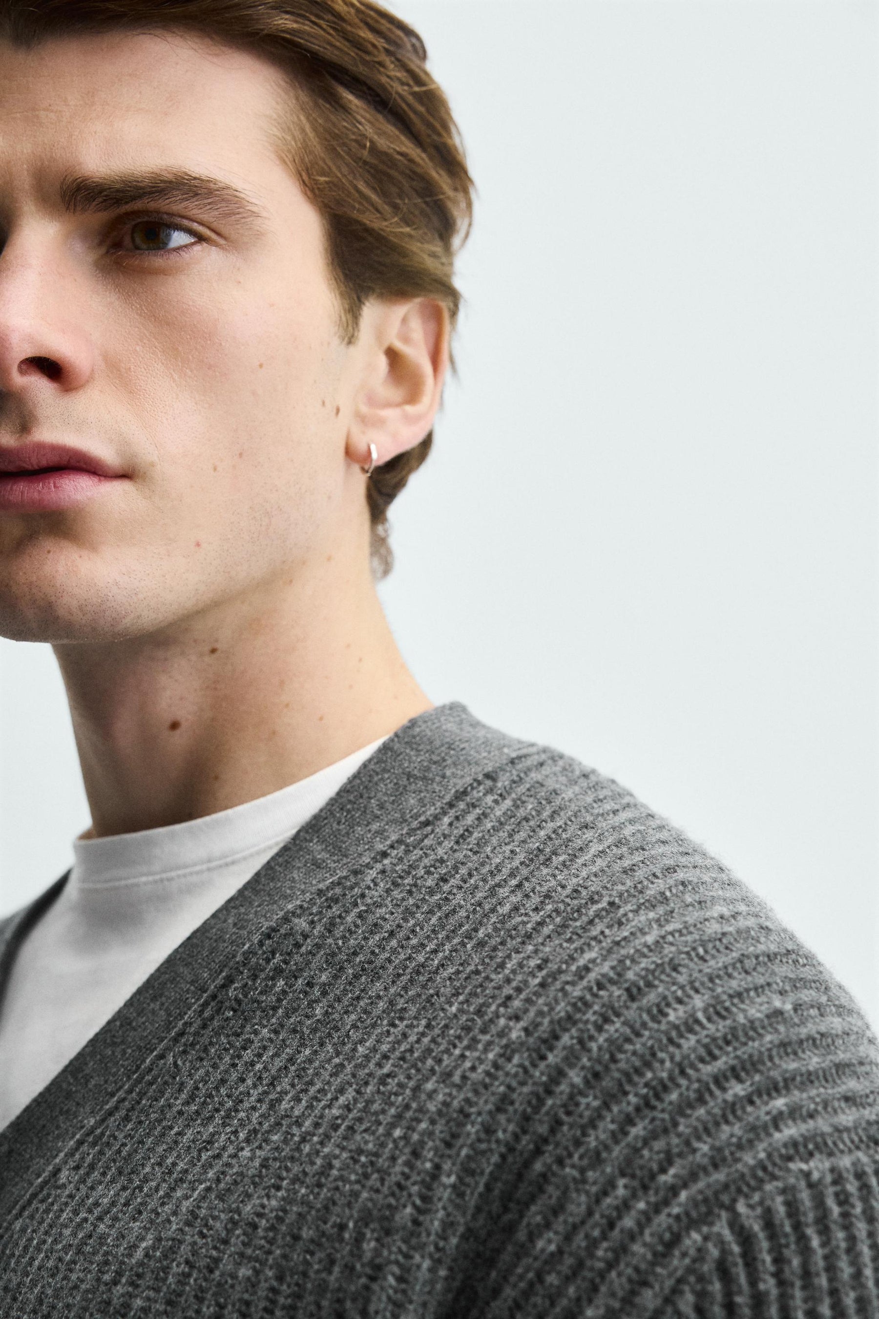 Strickjacke aus strukturierter Wolle