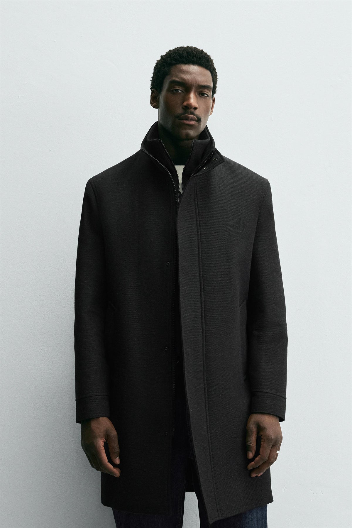 COAT WITH DETACHABLE COLLAR - Image 2