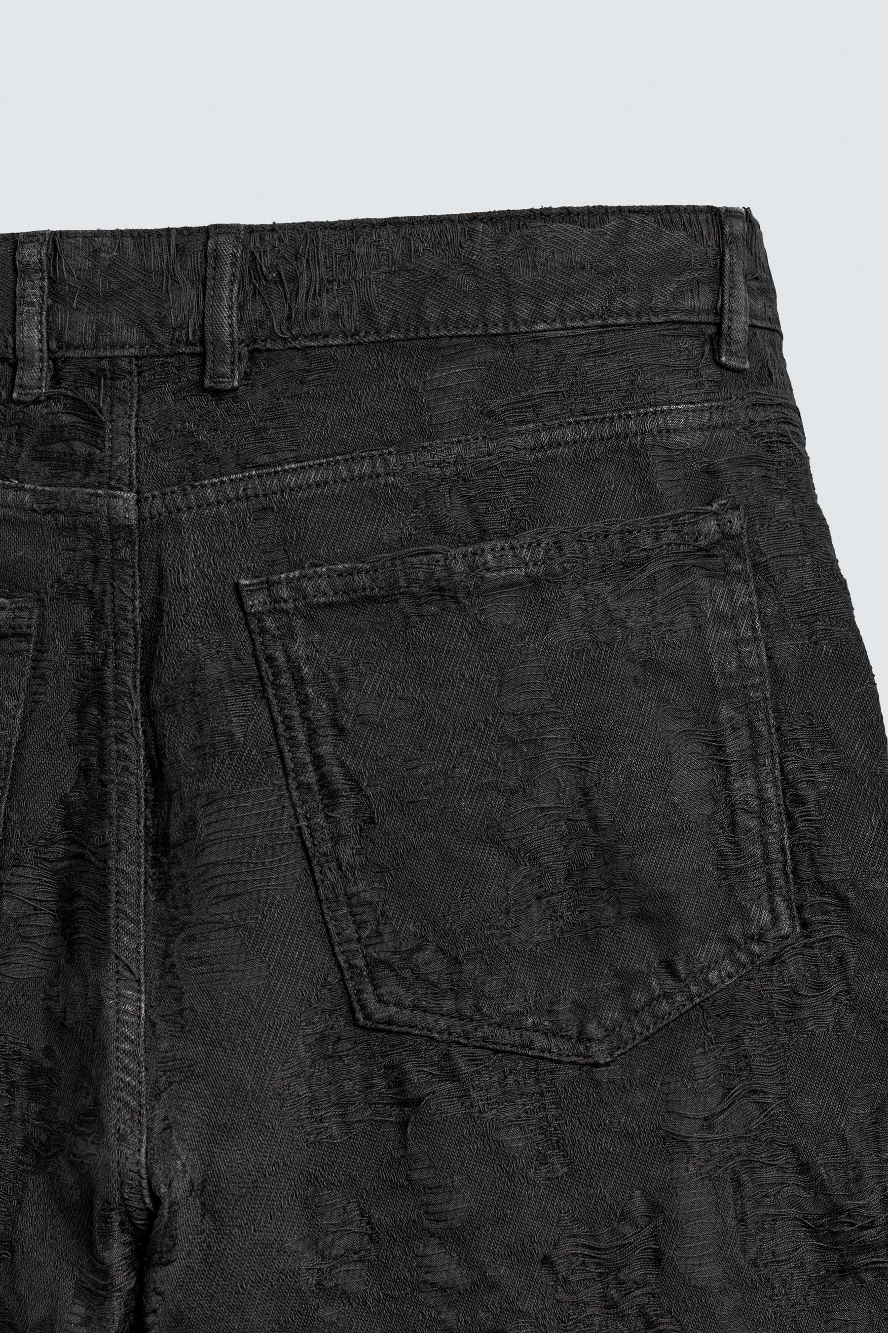 Strukturierte Jacquard-Strumpfwaren