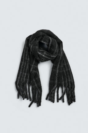 CHECK SCARF WITH FRINGING - Image 4