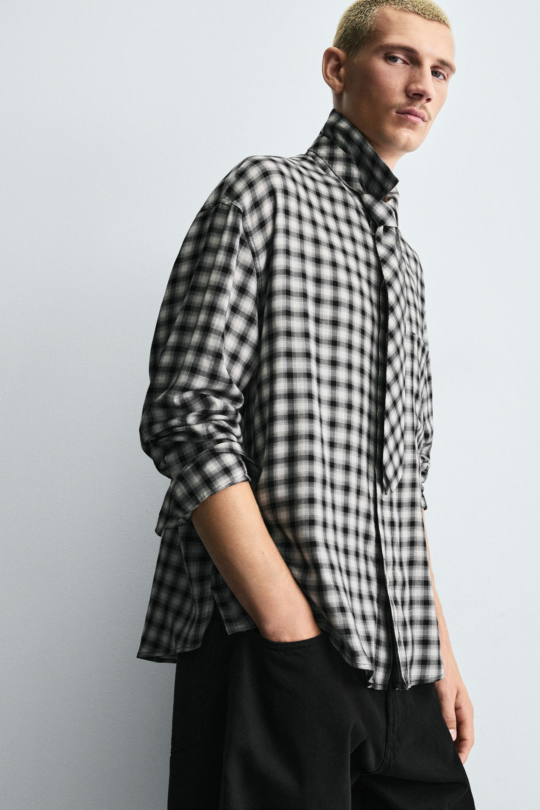 CHECK SHIRT WITH CONTRAST TIE - Image 6