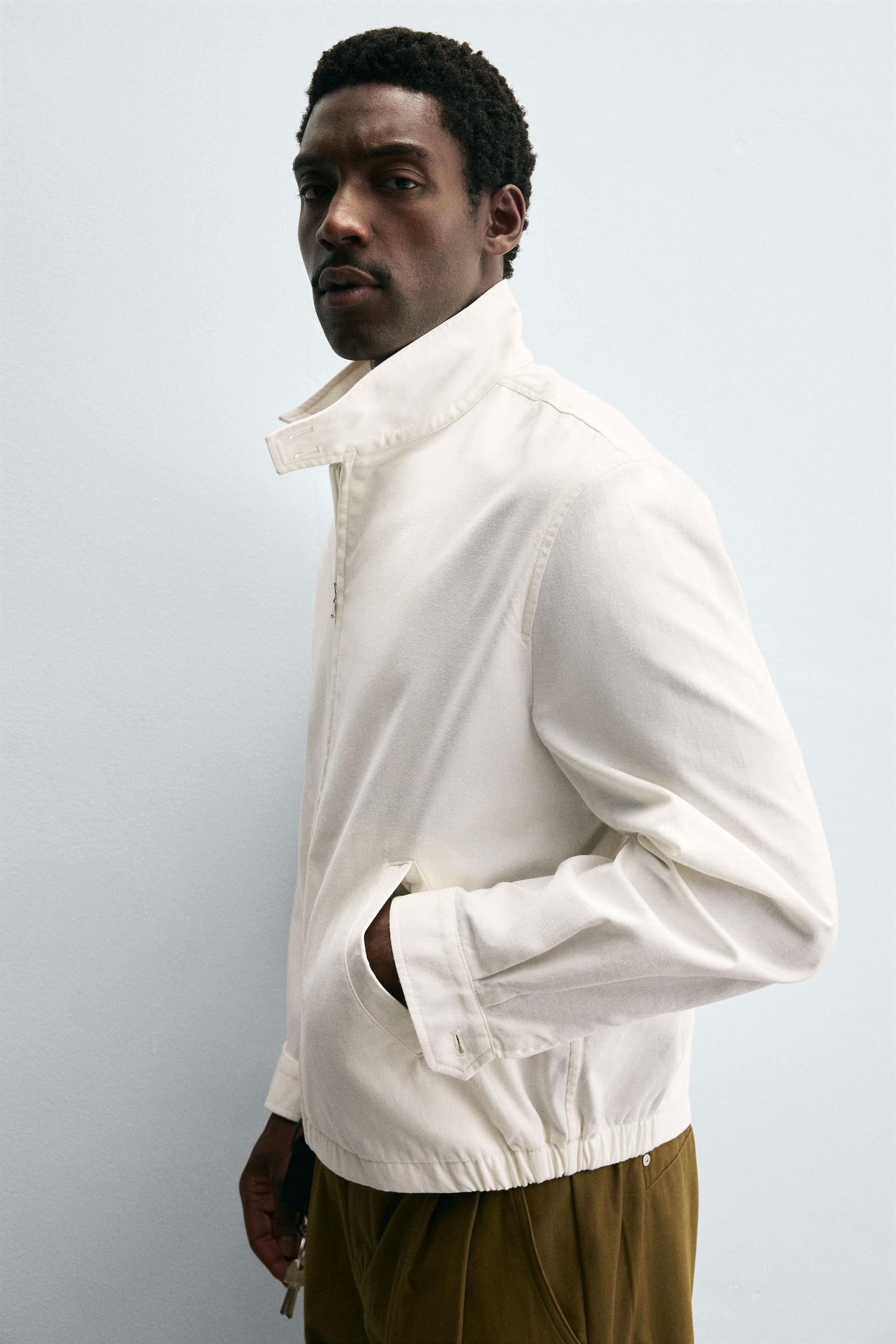 LIGHTWEIGHT REGULAR FIT JACKET - Image 5