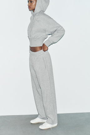 Hose mit Metallic-Faden