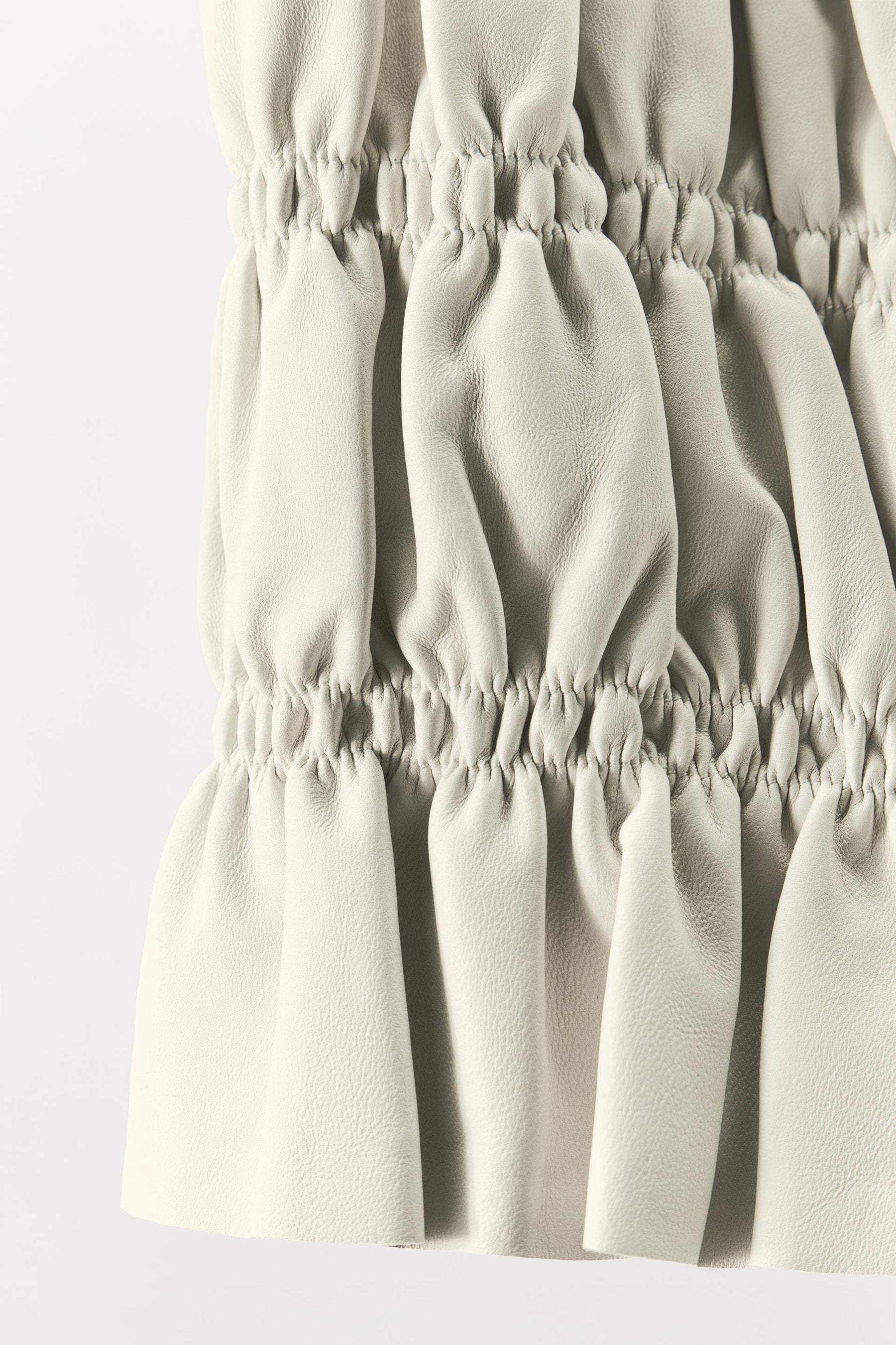 Neckholder-Top aus 100 % Leder