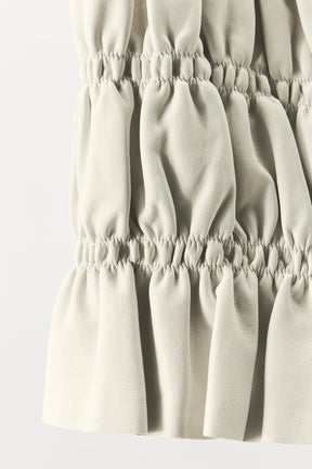 Neckholder-Top aus 100 % Leder