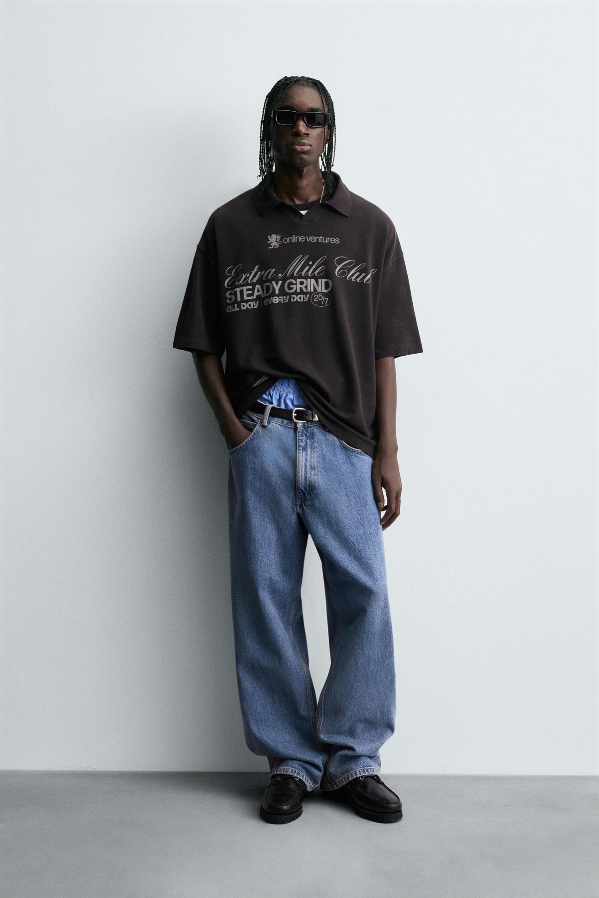 Gewaschenes Grafik-Polo