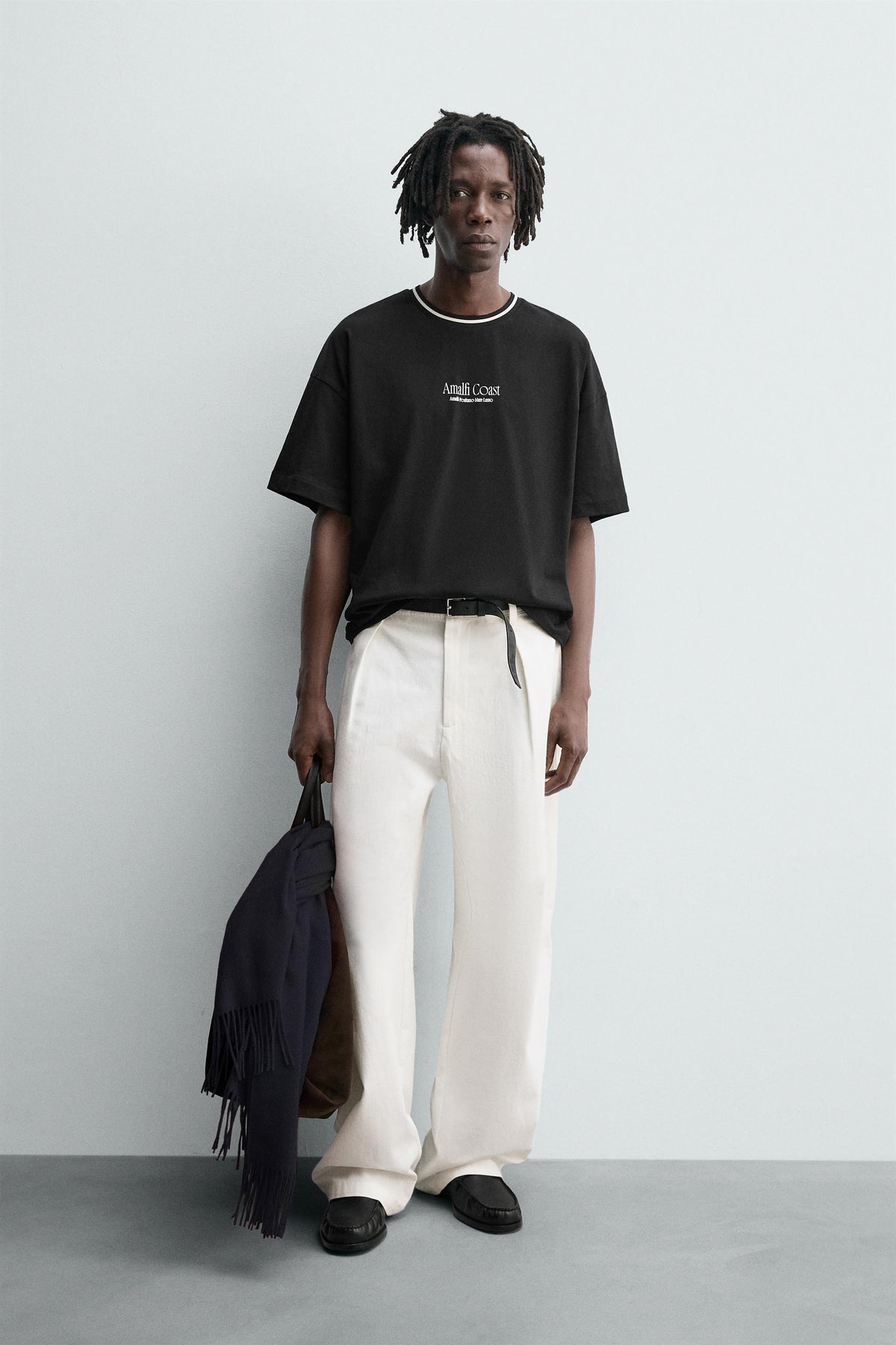 T-SHIRT WITH RAISED SLOGAN PRINTS - Image 1