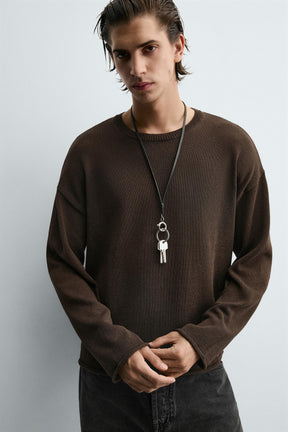 TEXTURED TURN-UP TRIM SWEATER - Image 5
