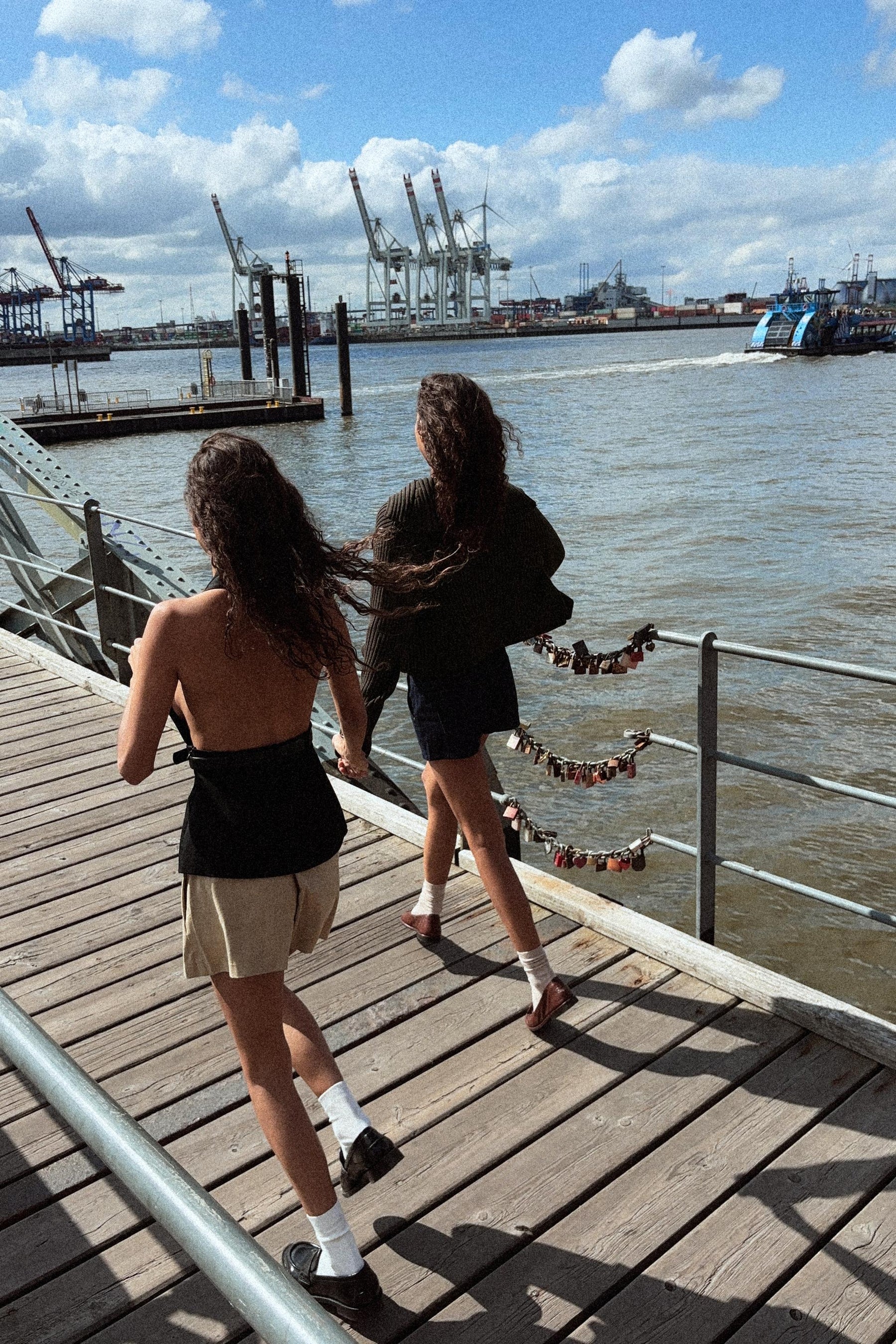 Rippstrick-Strickjacke