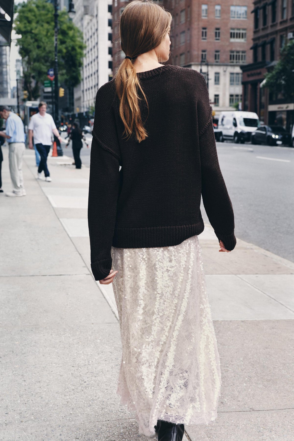 Strickpullover mit Nähten