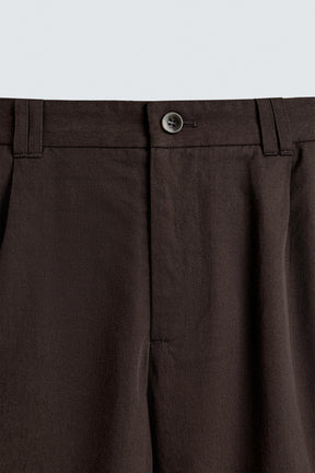 LYOCELL-COTTON CARGO BERMUDA SHORTS - Image 9