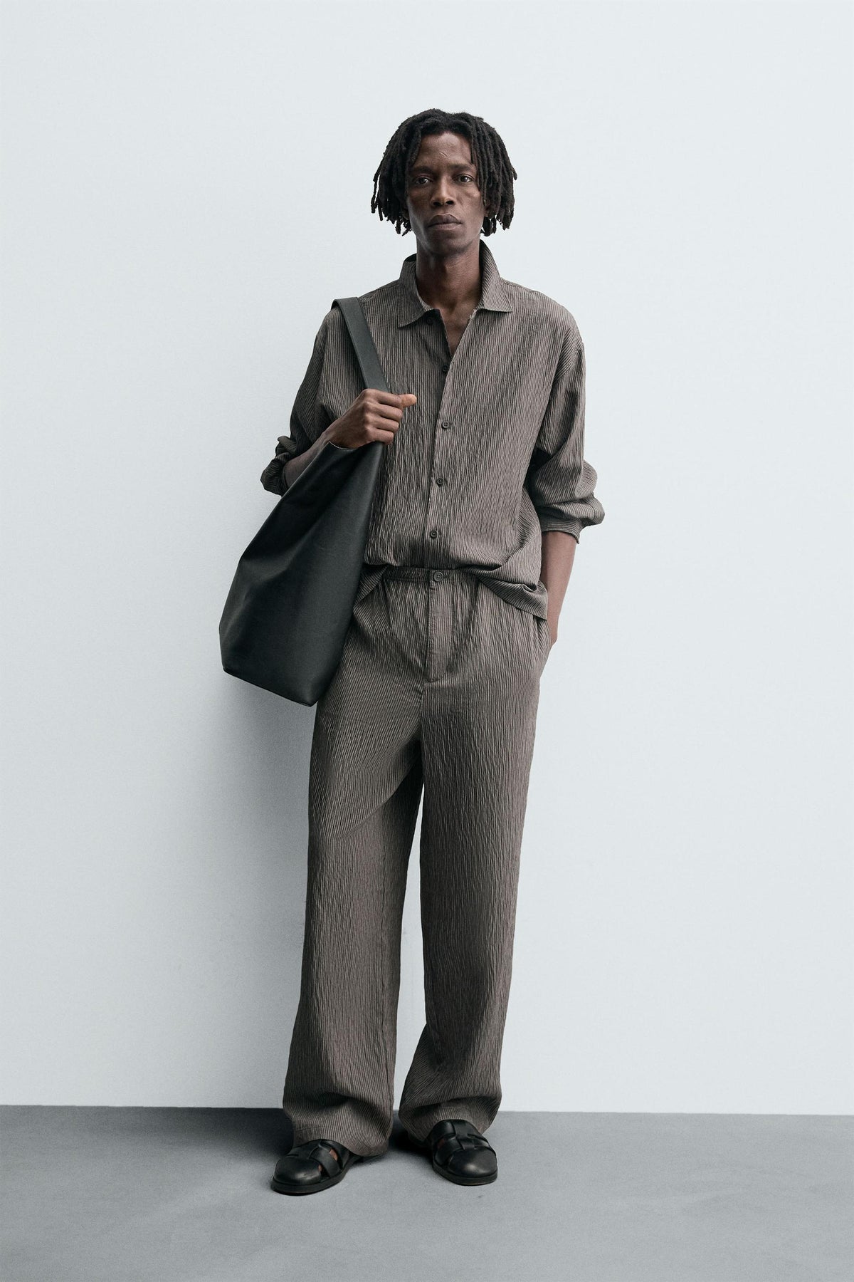 STRIPED WRINKLED-EFFECT FLOWING TROUSERS - Image 1