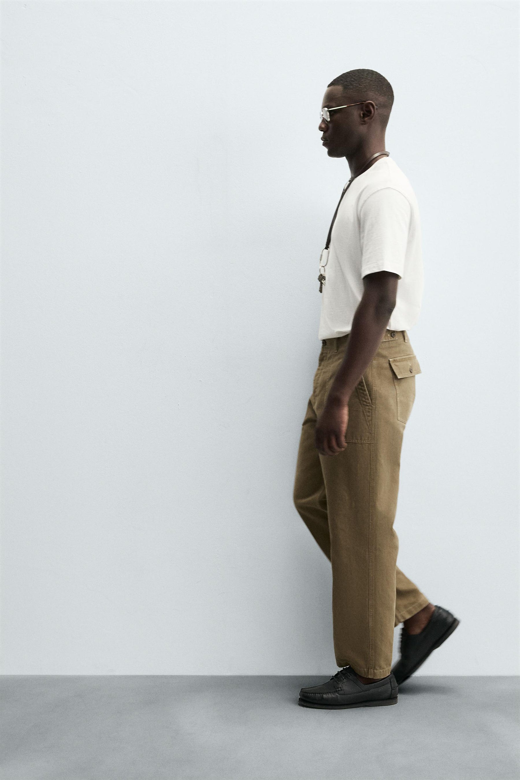 REGULAR FIT TROUSERS WITH POCKETS - Image 6