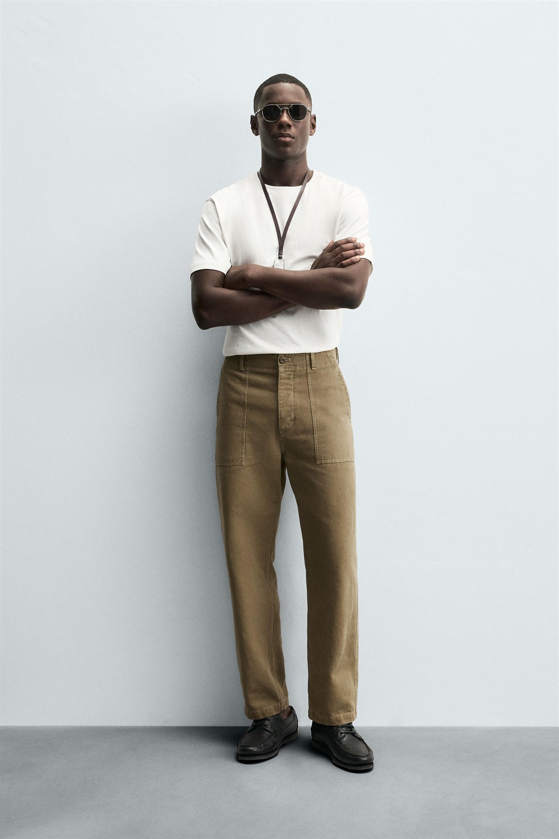 REGULAR FIT TROUSERS WITH POCKETS - Image 1