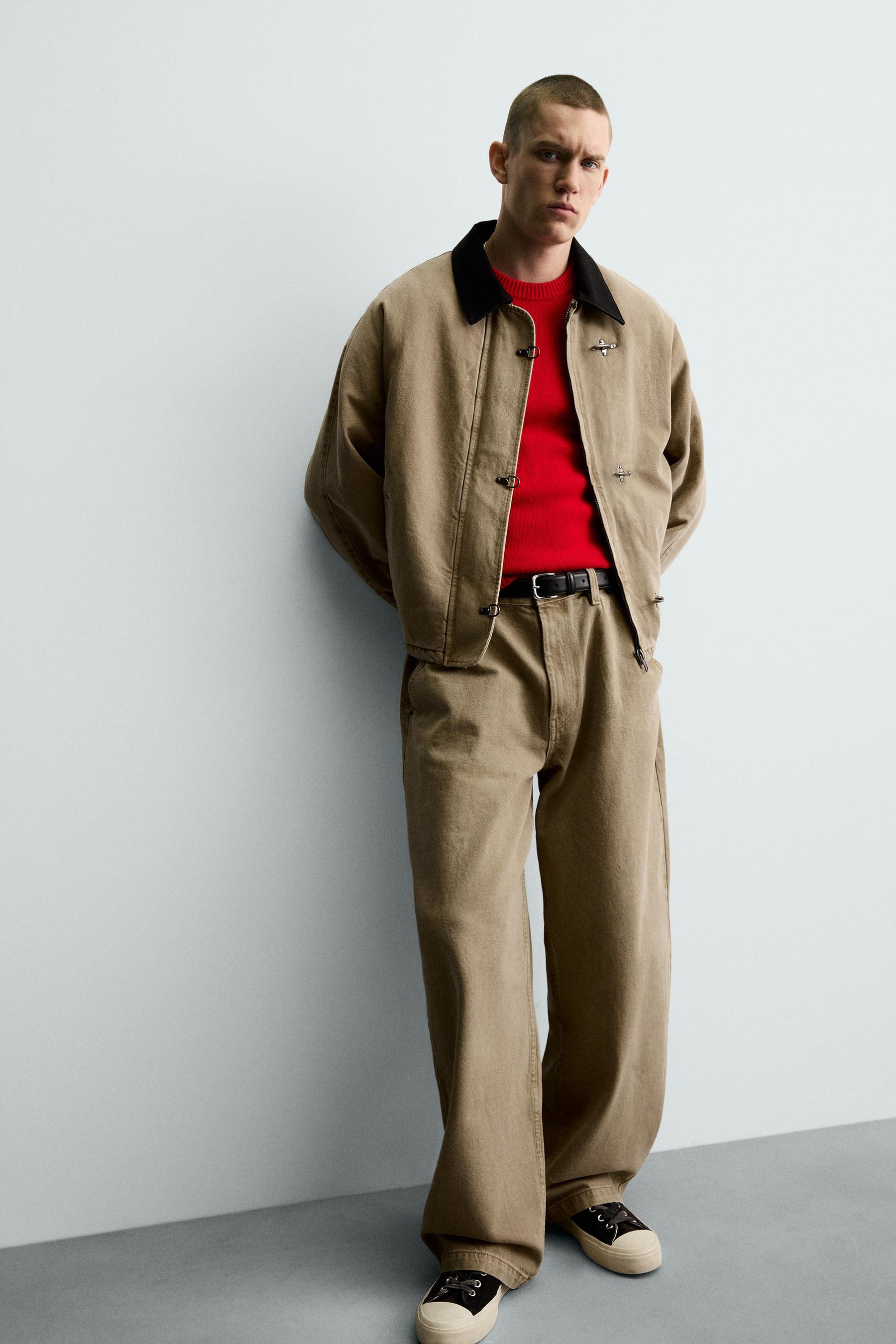 Jacke mit Knebelkragen