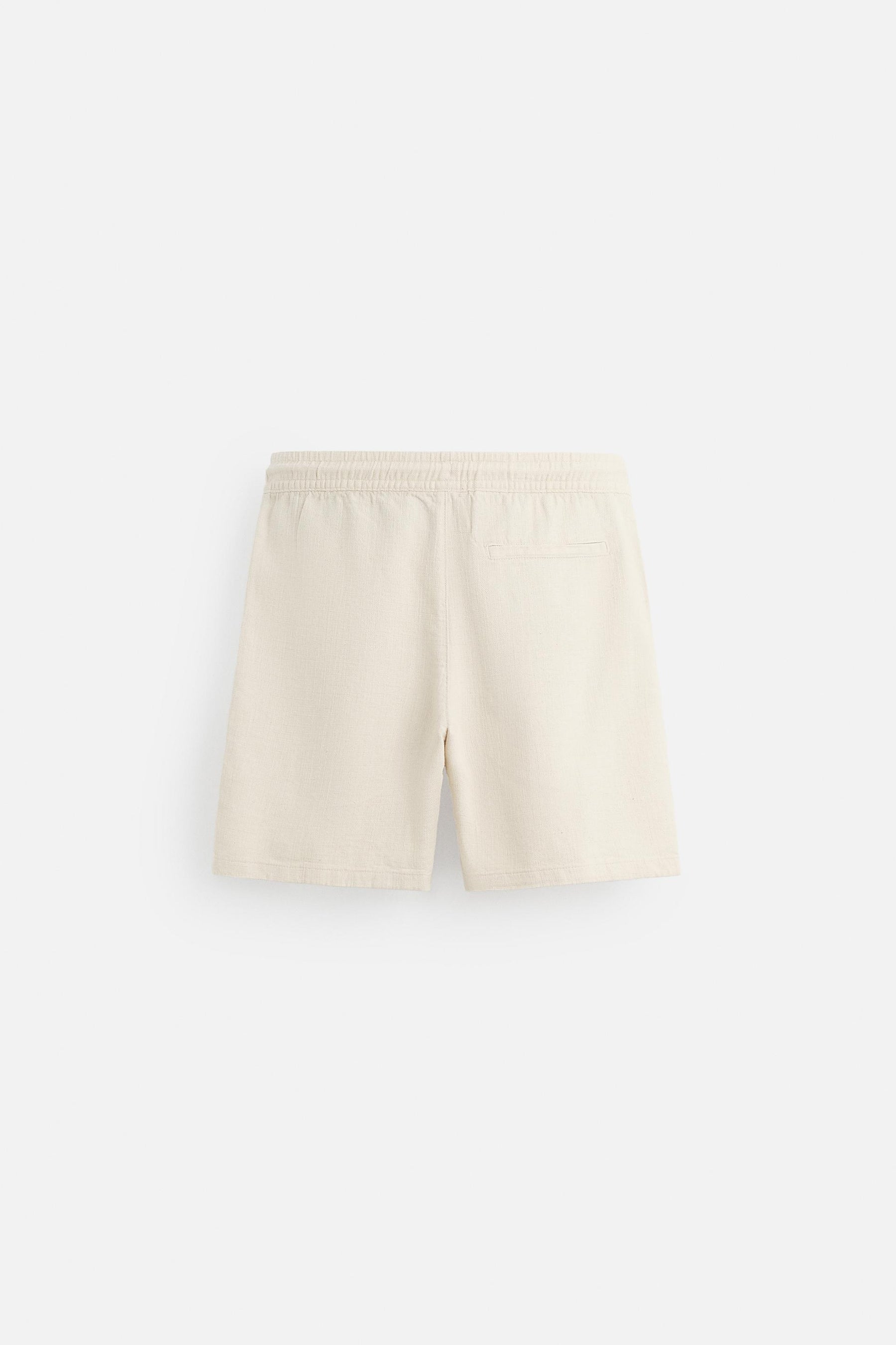 TEXTURED REGULAR FIT BERMUDA SHORTS - Image 7