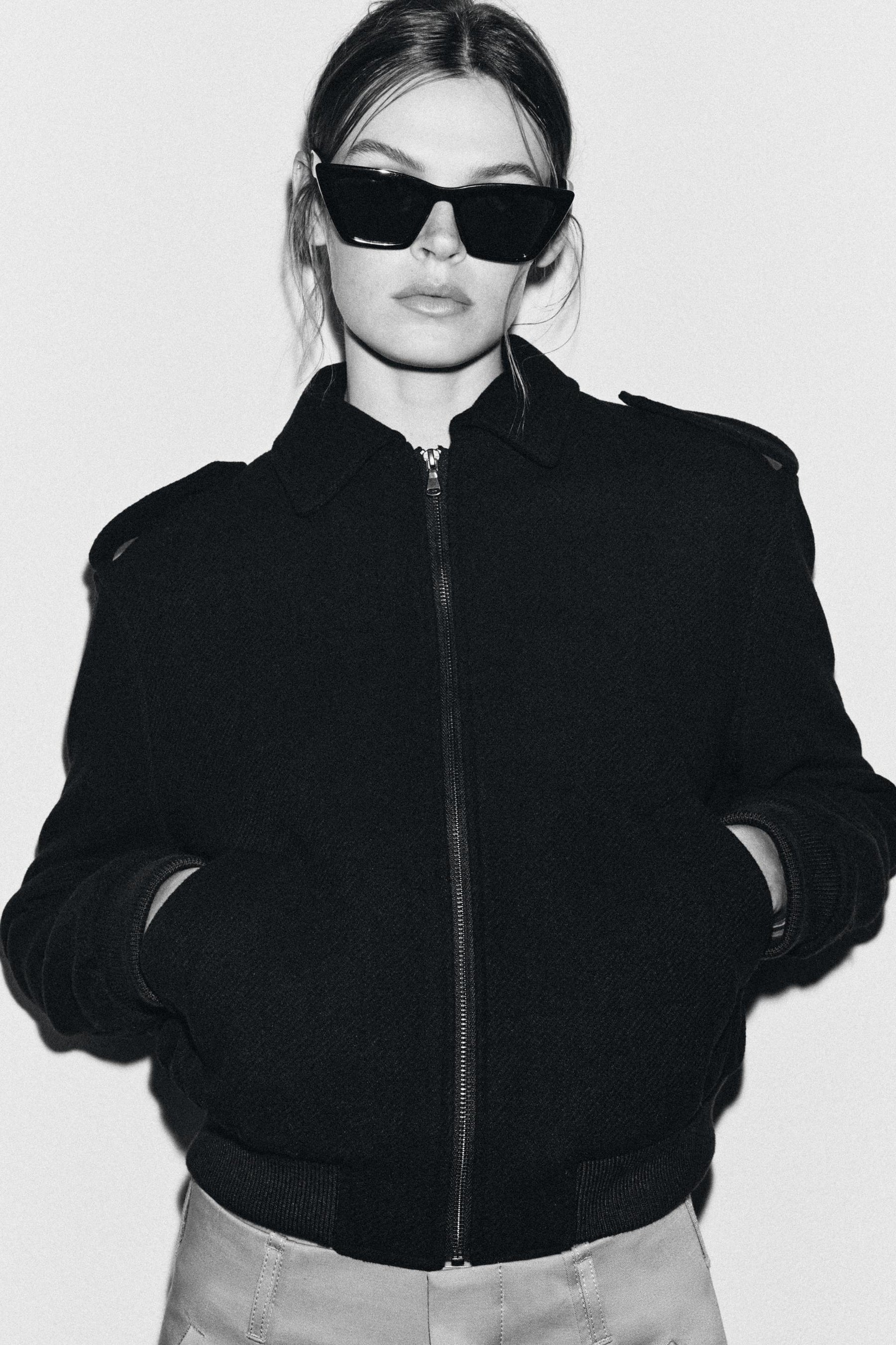 Bomberjacke aus Wollmischung