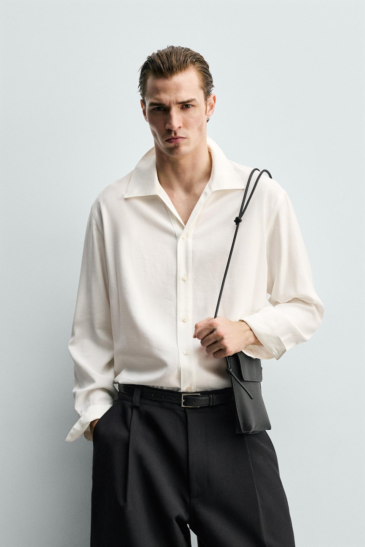 Fließendes, lässiges Hemd