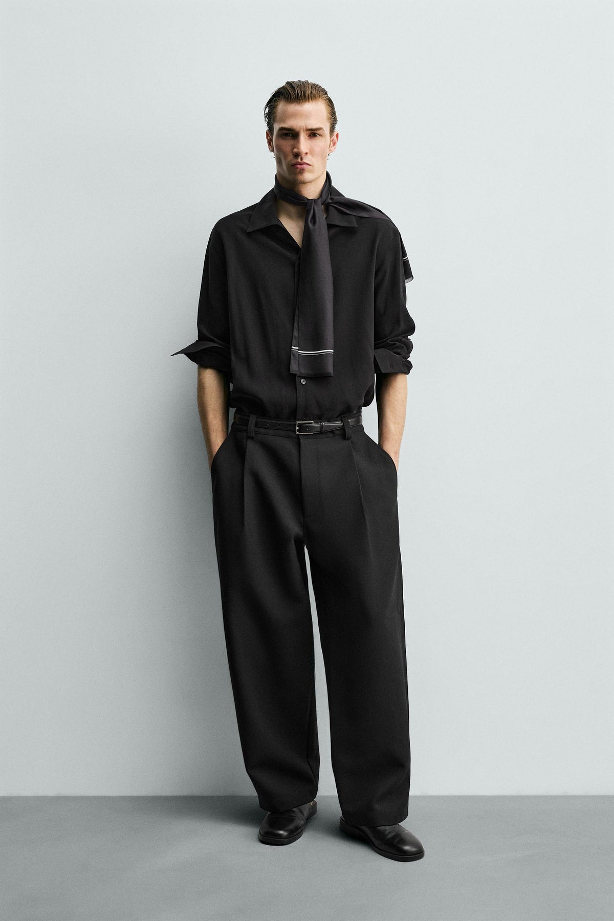 Fließendes, lässiges Hemd