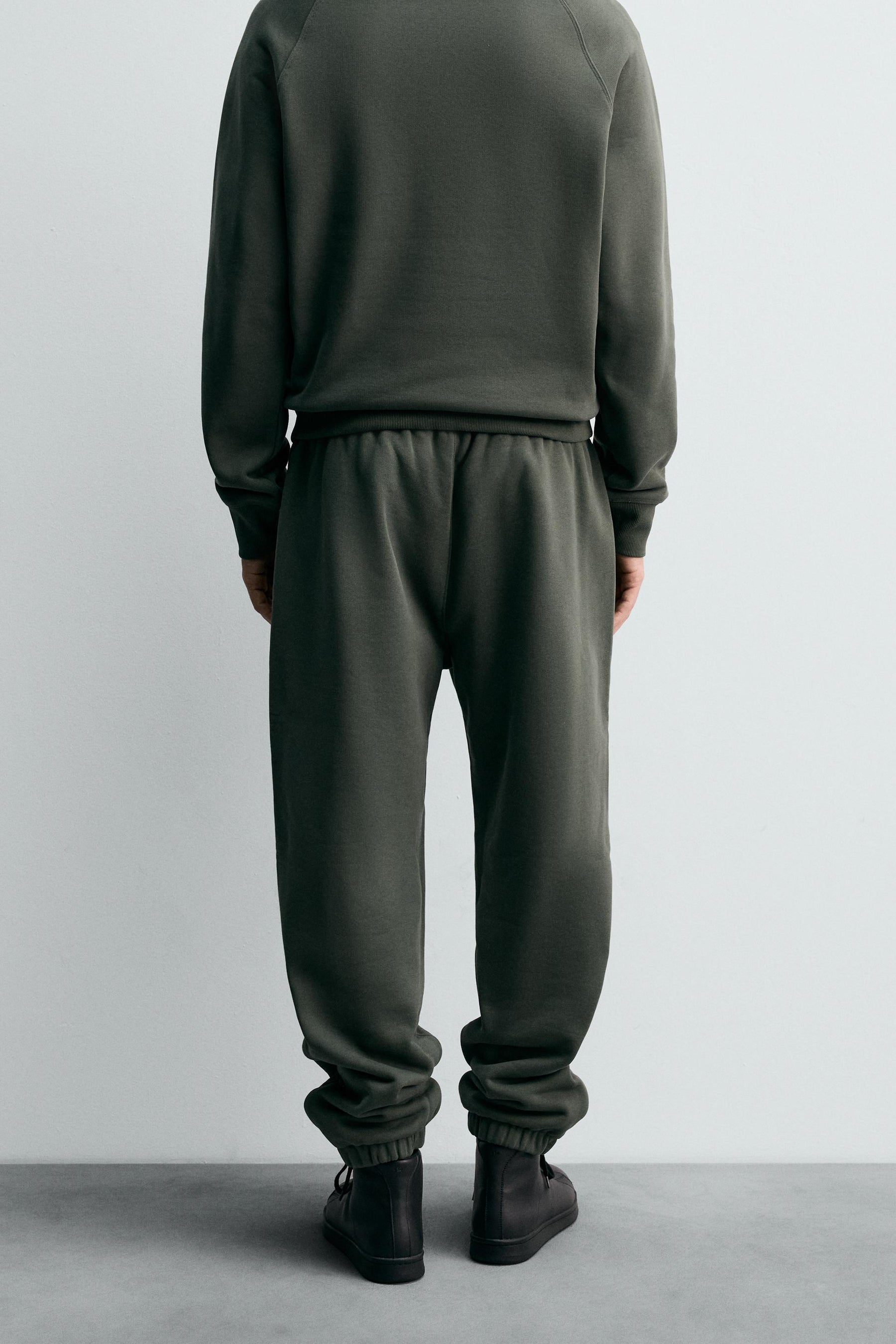 REGULAR FIT WELT JOGGERS - Image 3