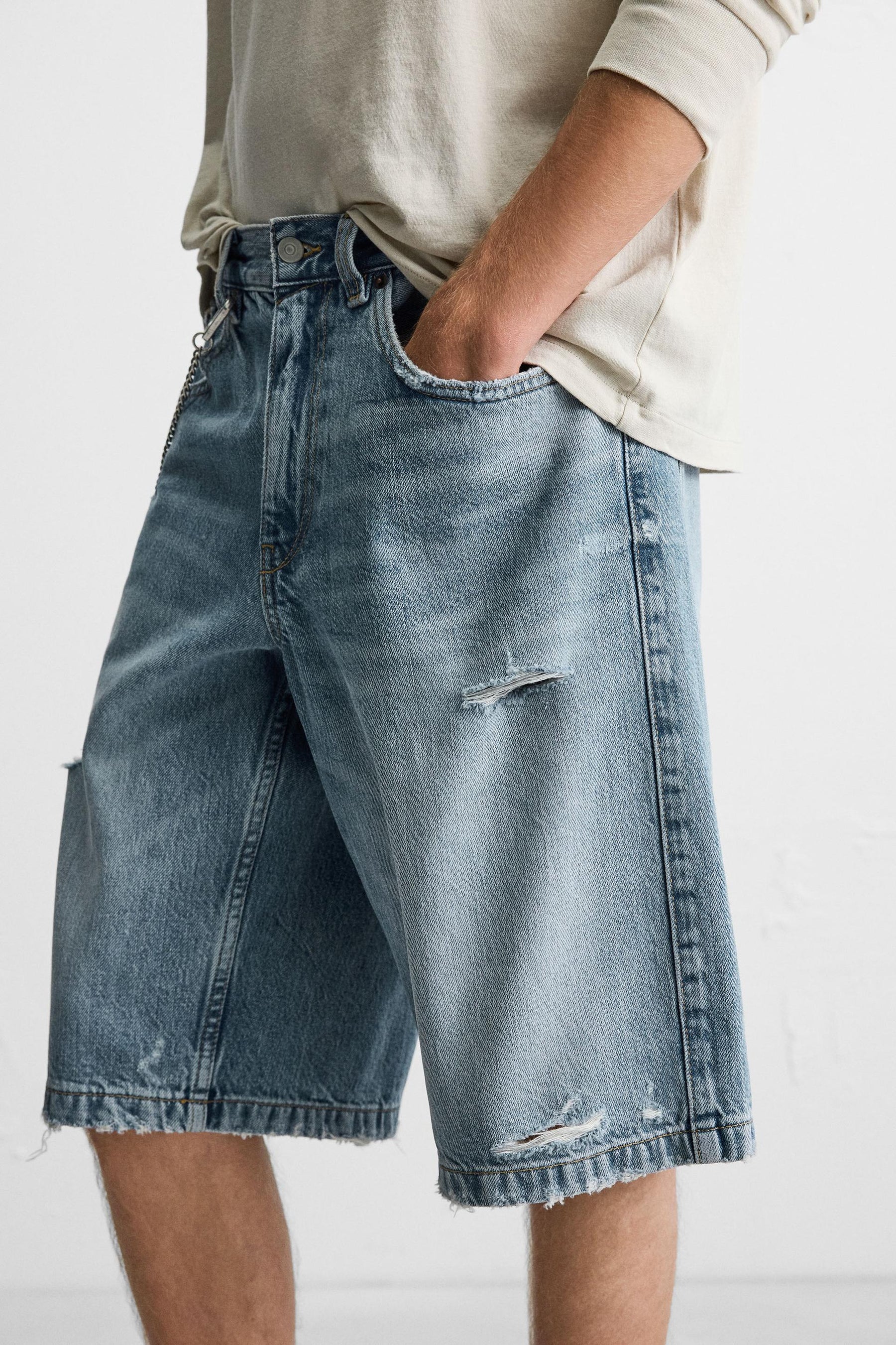 RIPPED BAGGY FIT DENIM BERMUDA SHORTS - Image 5