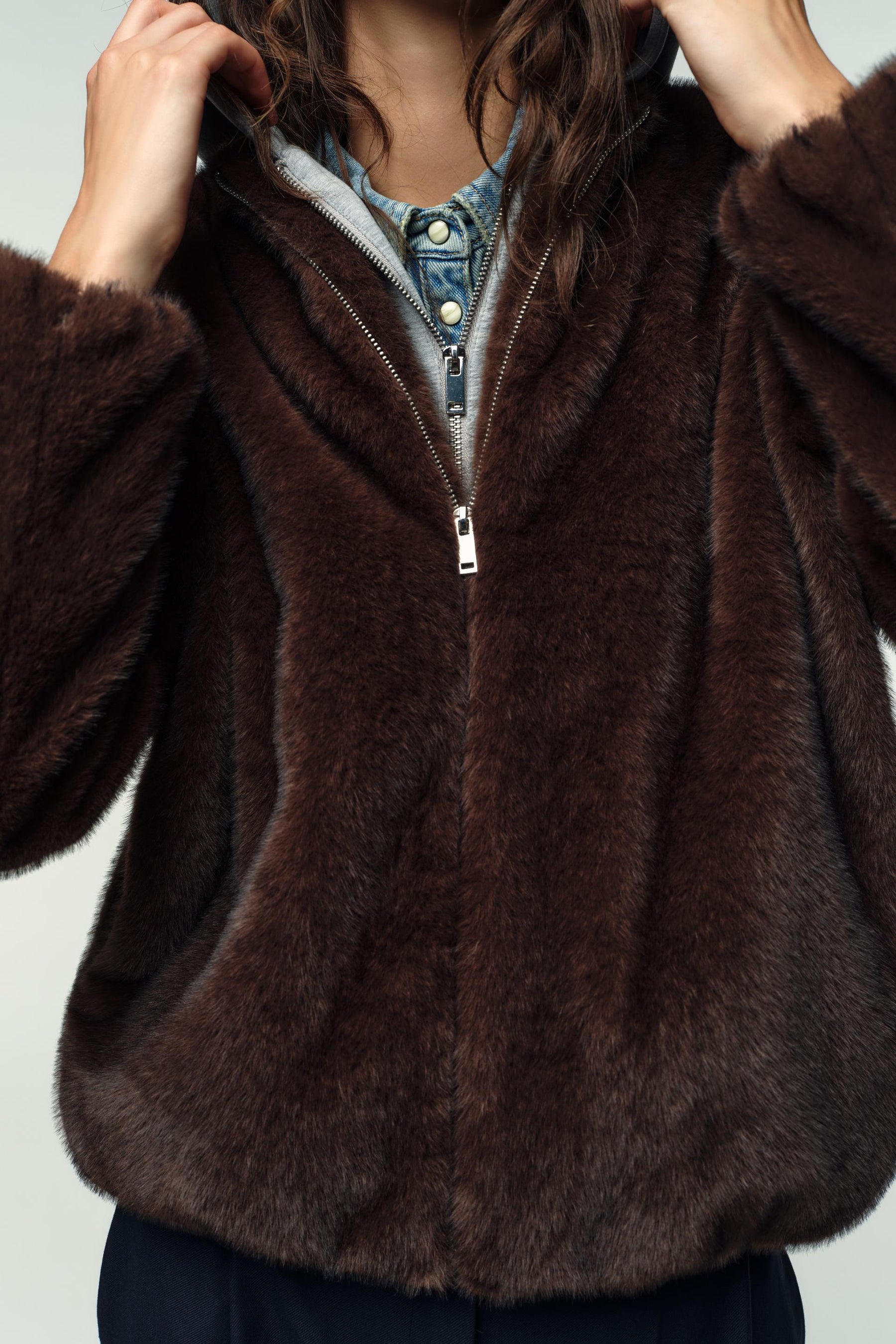 Kontrast-Bomberjacke