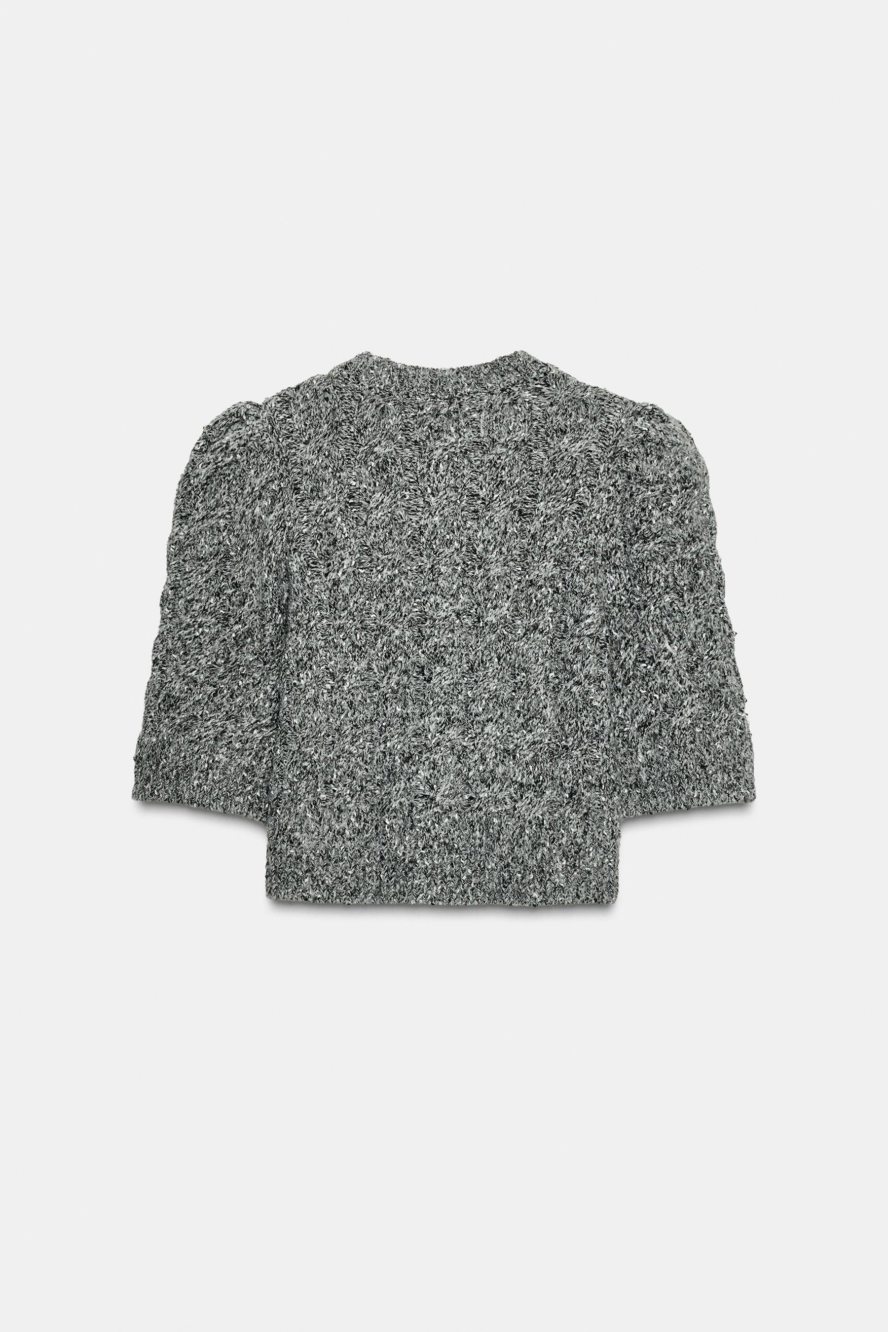 Strickjacke mit Puffärmeln