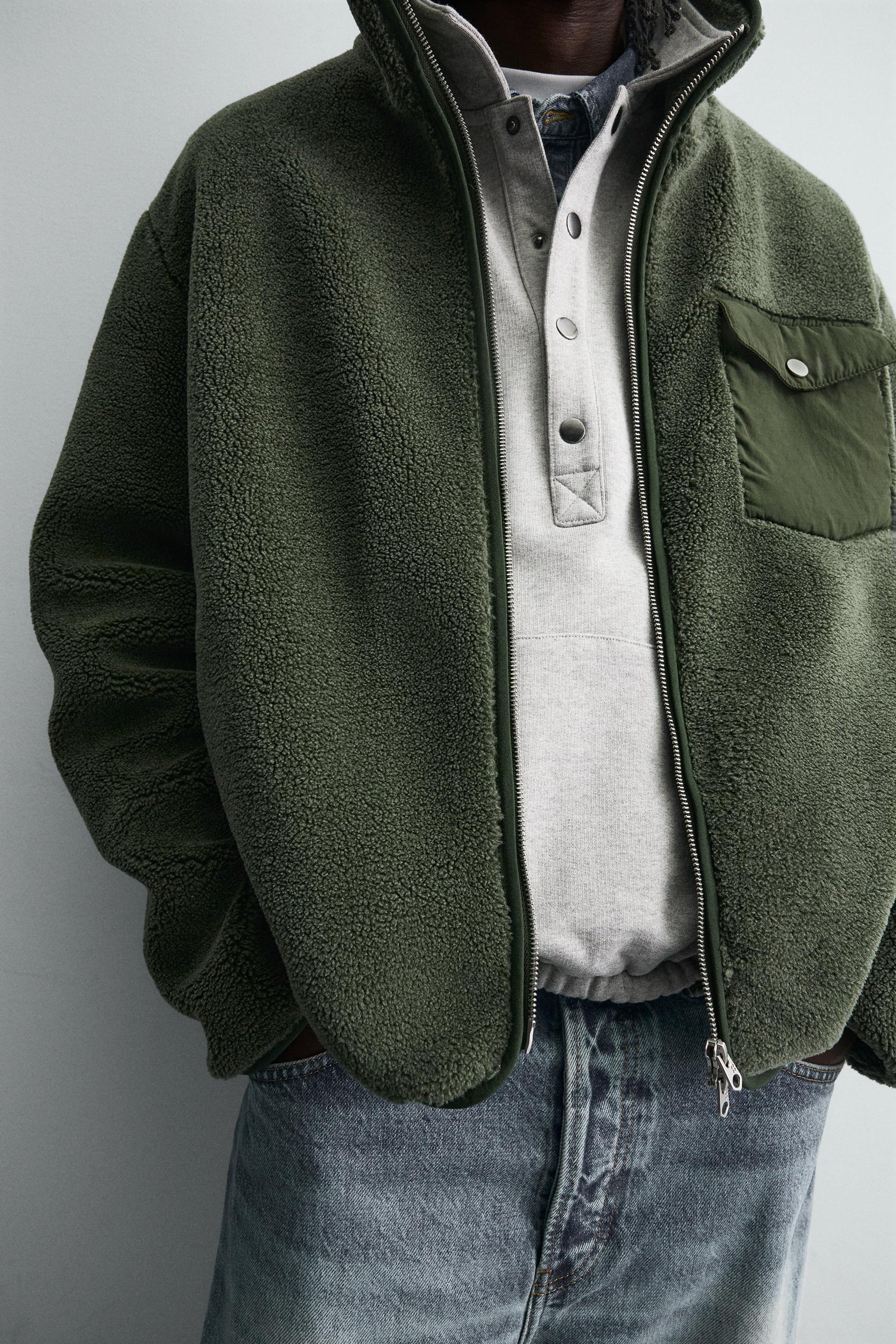 FAUX SHEARLING EFFECT JACKET WITH CONTRAST - Image 5