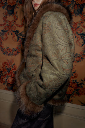 GESTICKTE DOPPELWEITJACKE