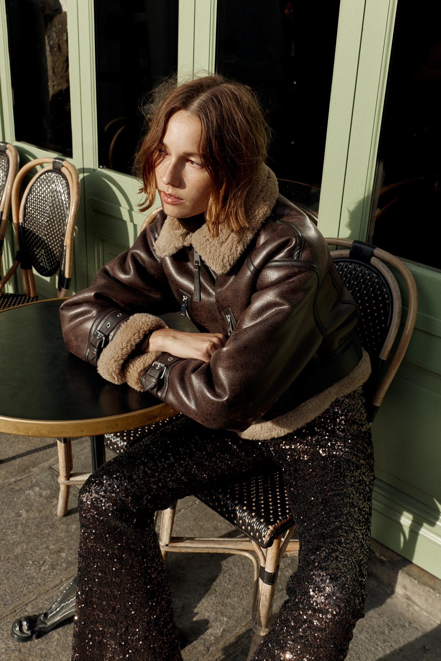 Kurze doppelseitige Jacke