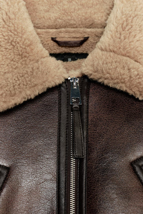 Kurze doppelseitige Jacke