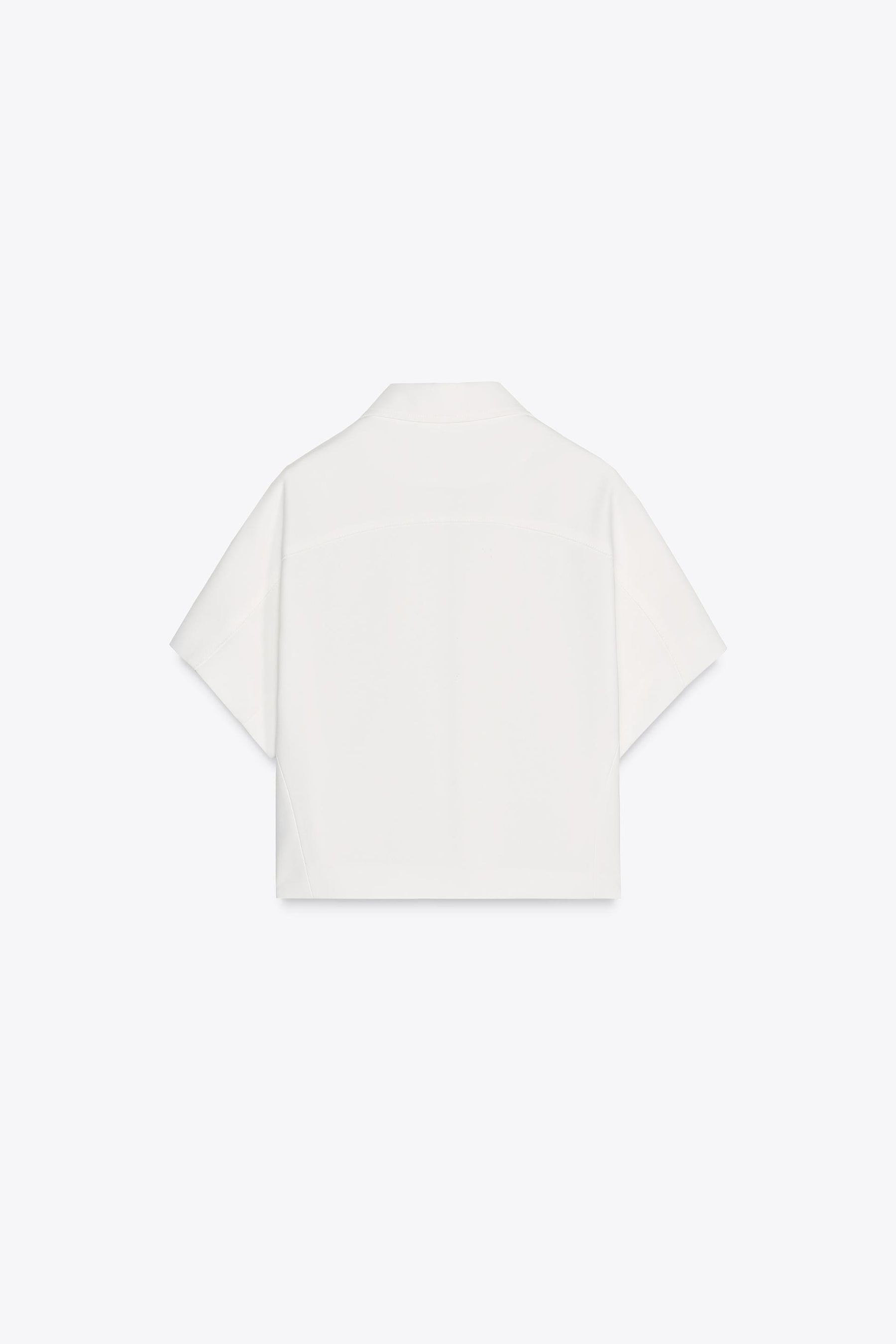 Kurze modische Jacke