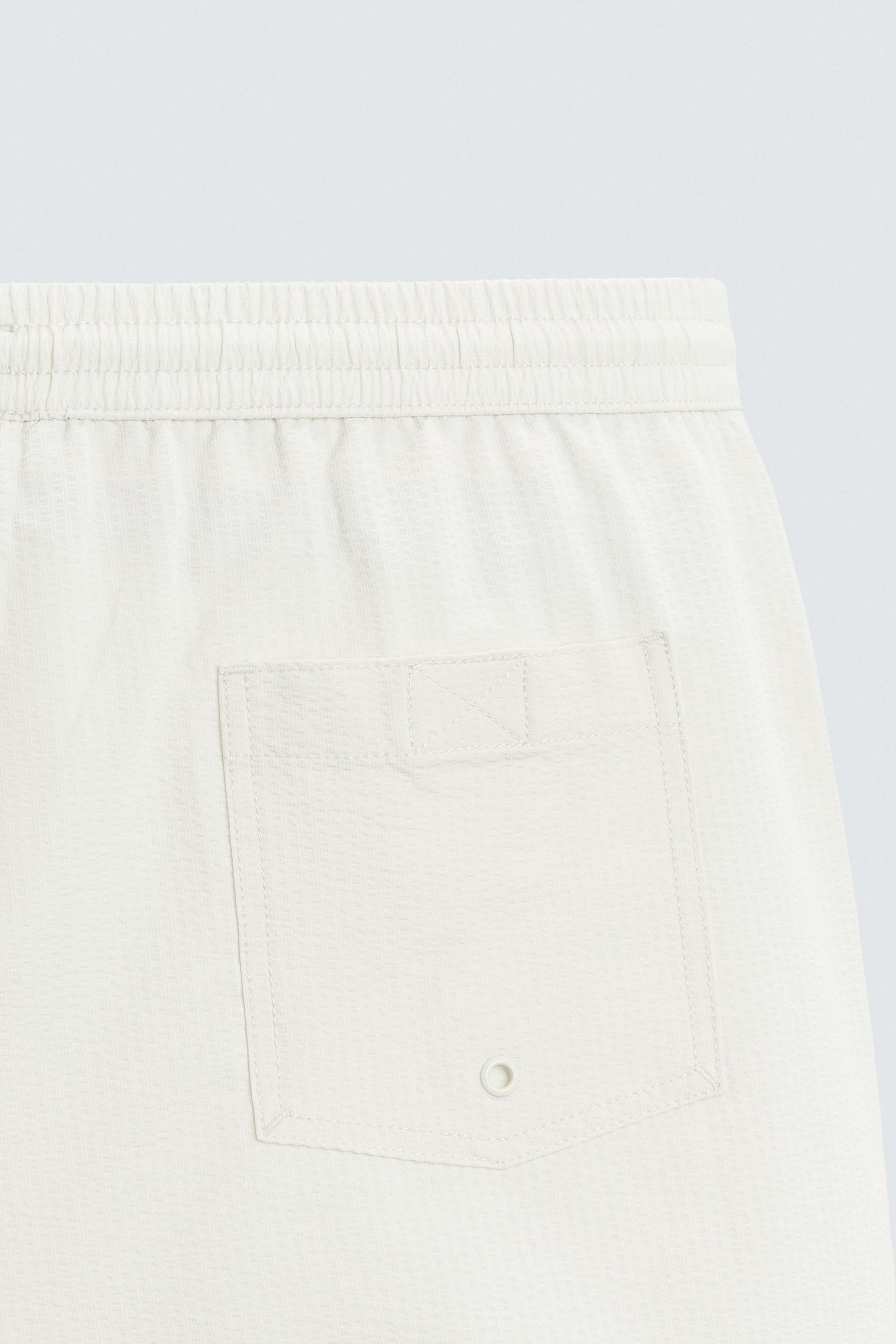 SEERSUCKER MID-LENGTH SWIMMING TRUNKS - Image 10