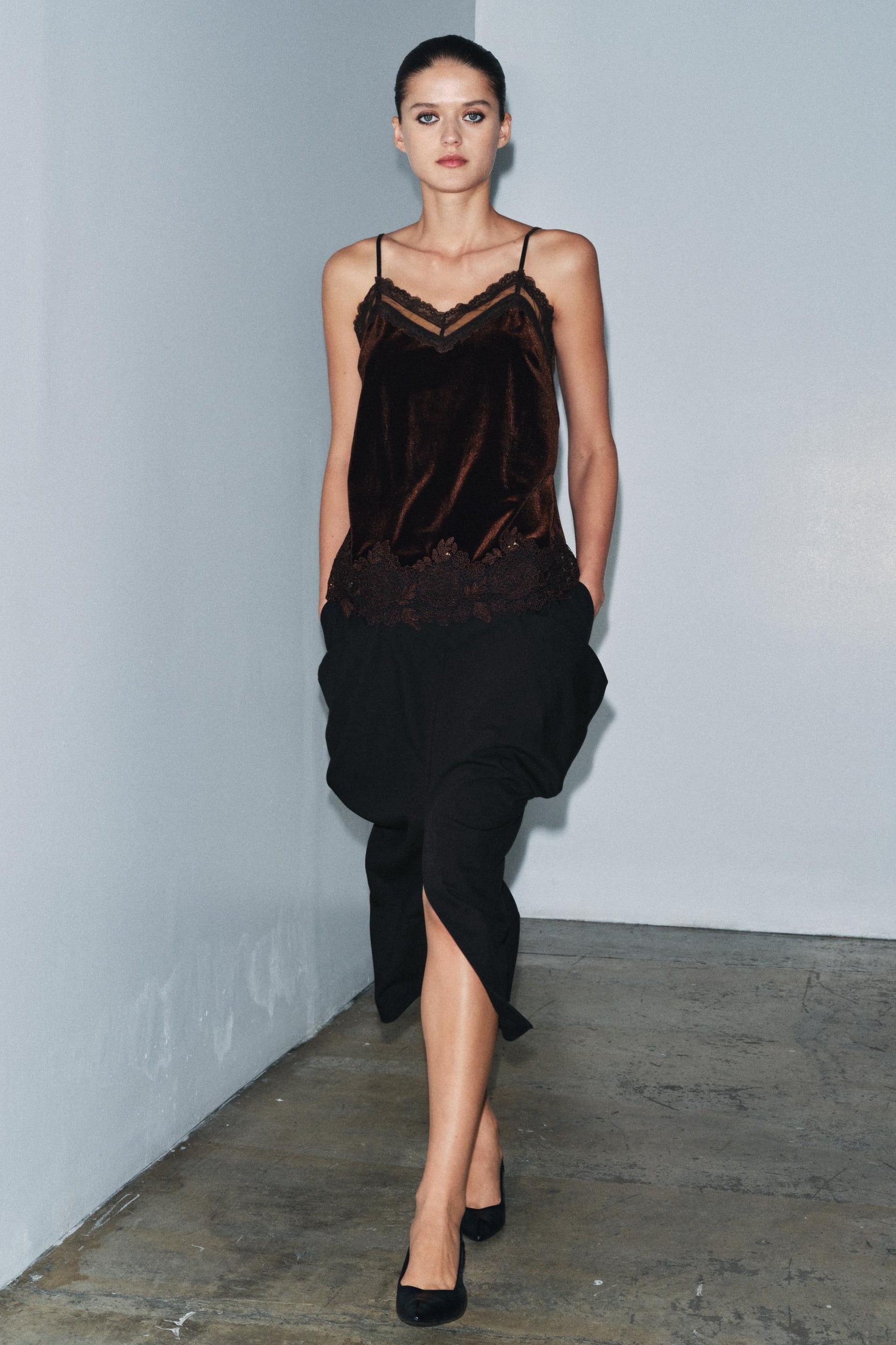 Samtspitzen-Camisole