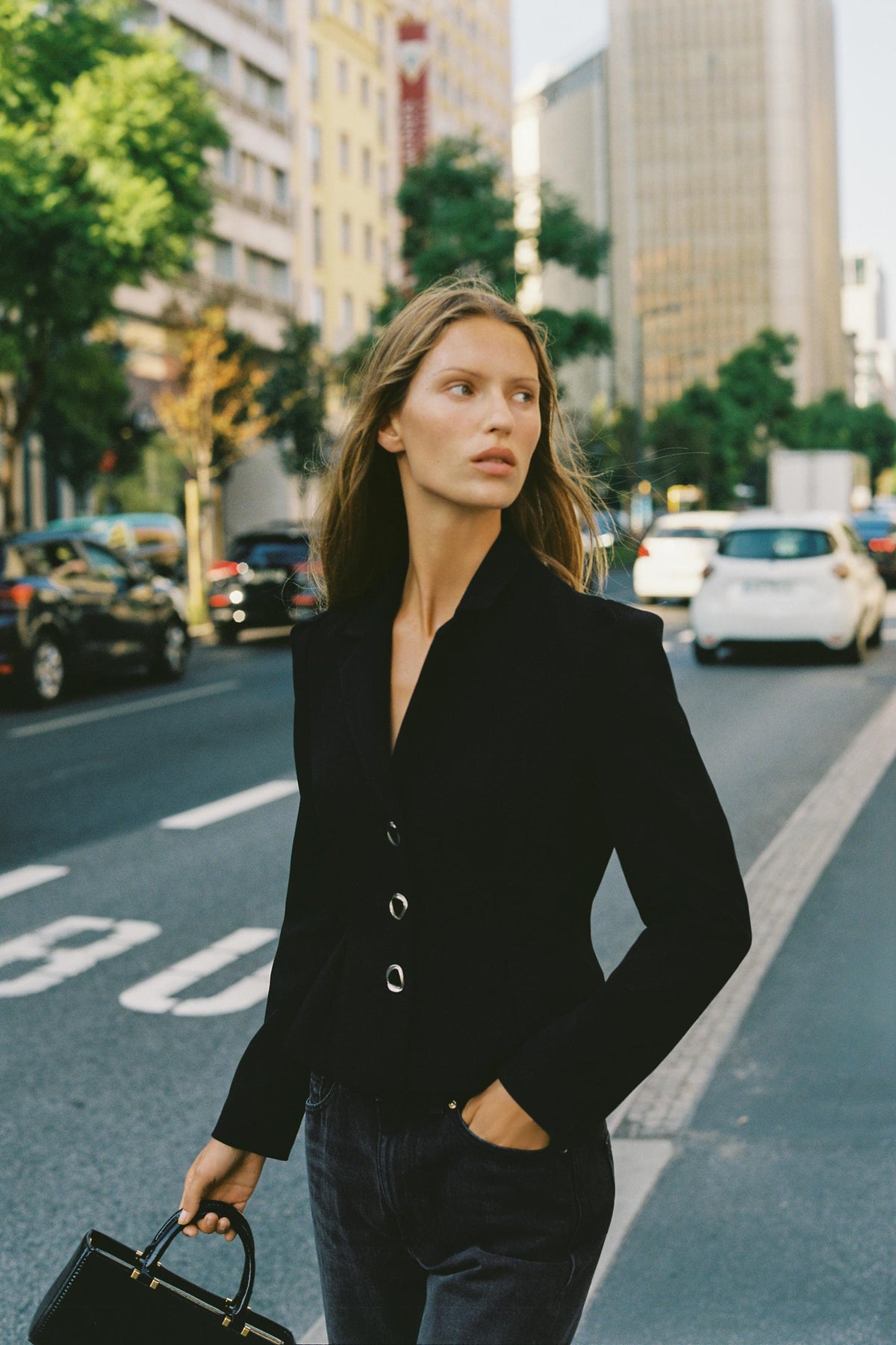 Strukturierte Mini-Handtasche