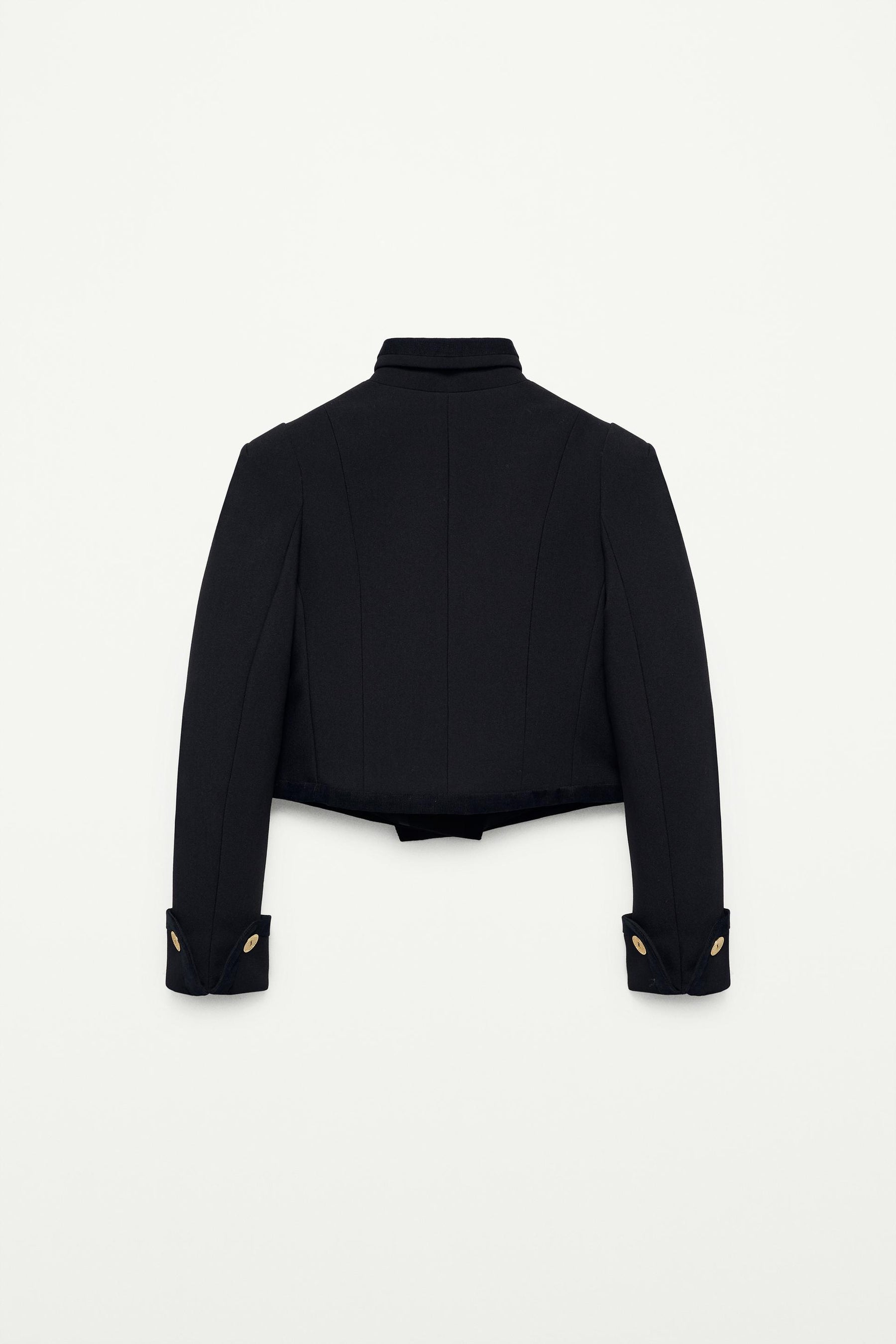 Kurze, geknöpfte Modejacke