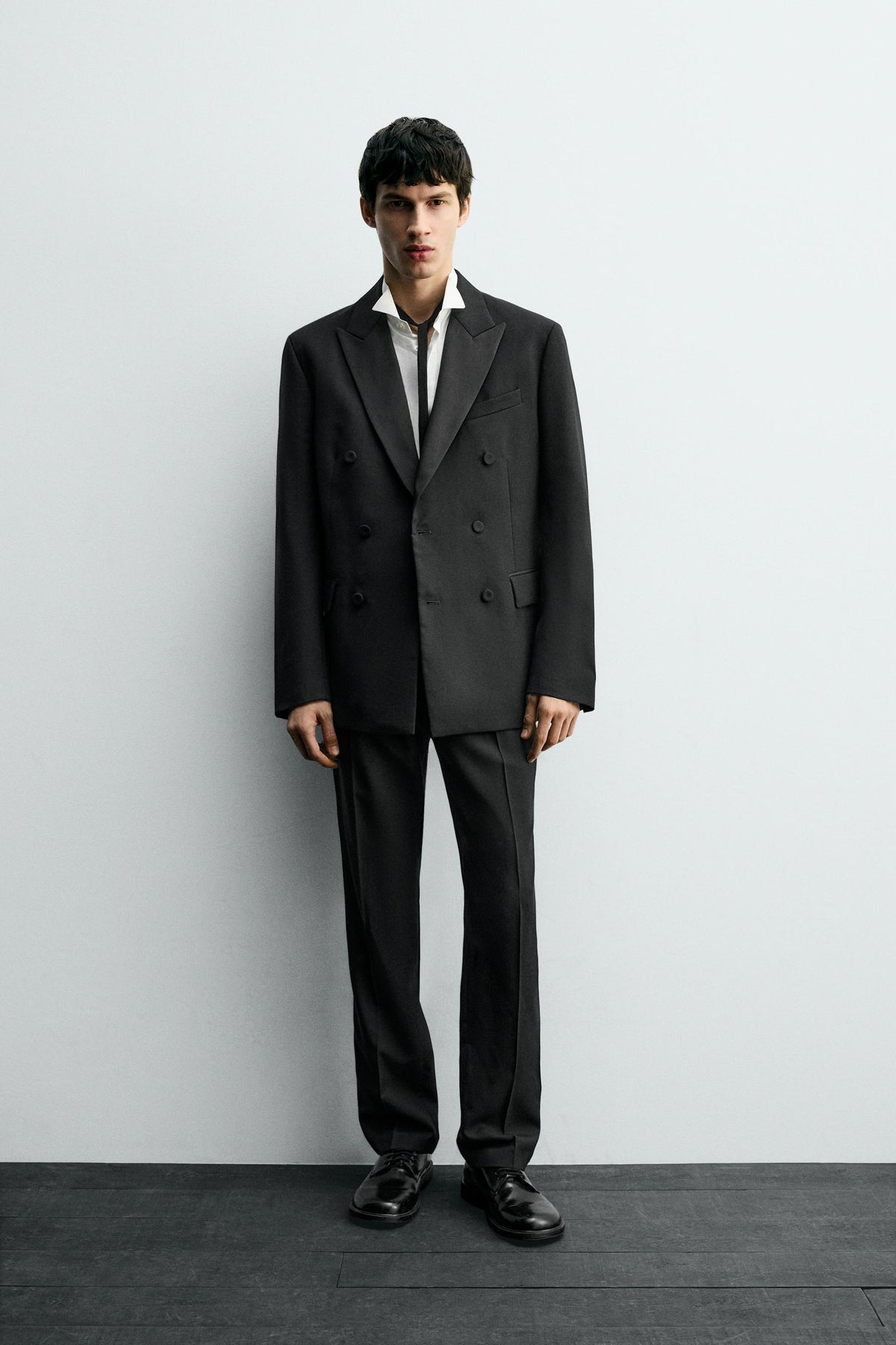 DOUBLE-BREASTED DINNER JACKET - Image 1