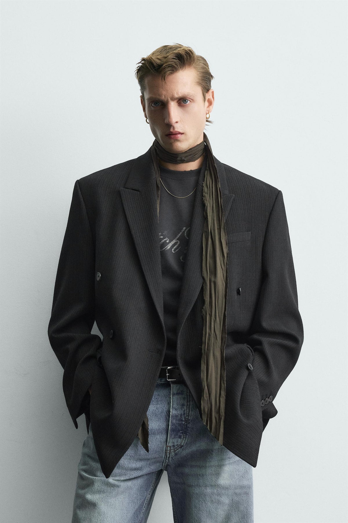 LIMITED EDITION DOUBLE-BREASTED PINSTRIPE SUIT - Image 2