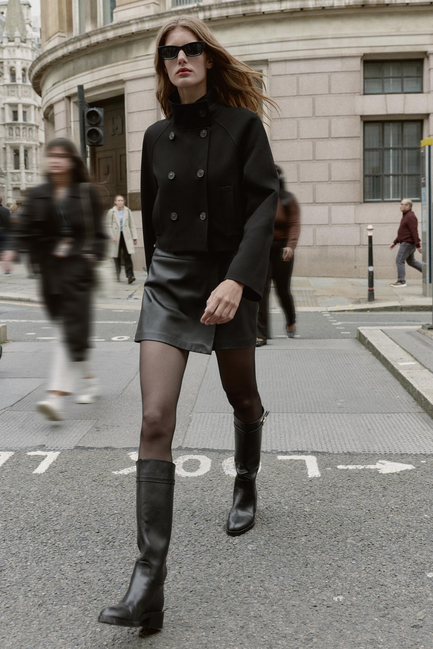 KURZE DOPPELREIHE JACKE