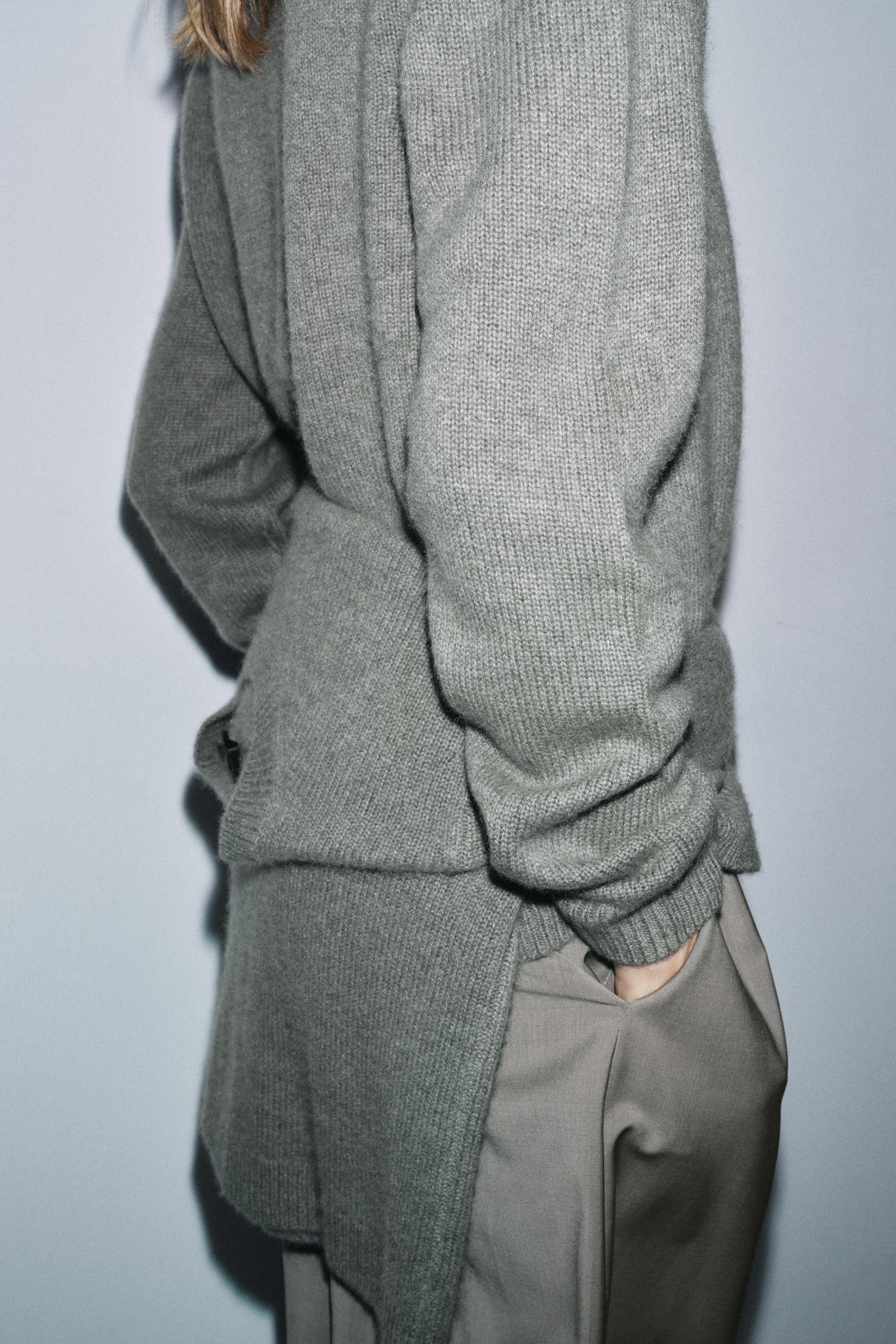 Kaschmirpullover in normaler Passform