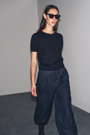 Wollpullover mit kurzen Ärmeln