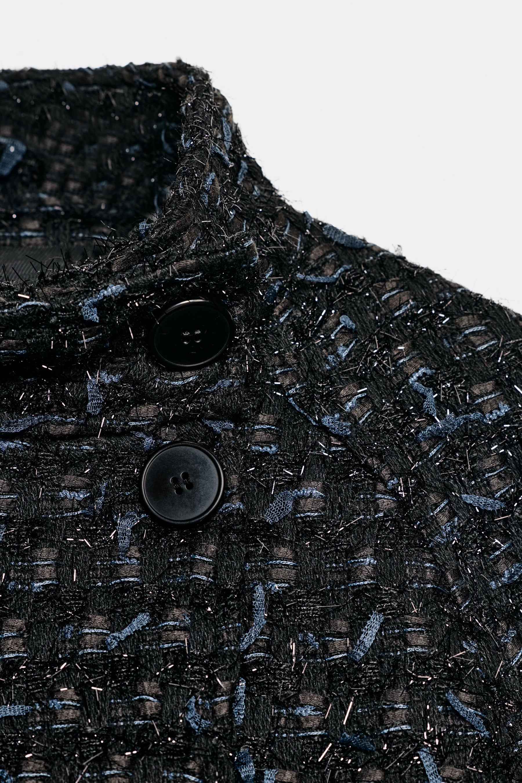 METALLIC THREAD TEXTURED CROSSOVER JACKET - Image 9