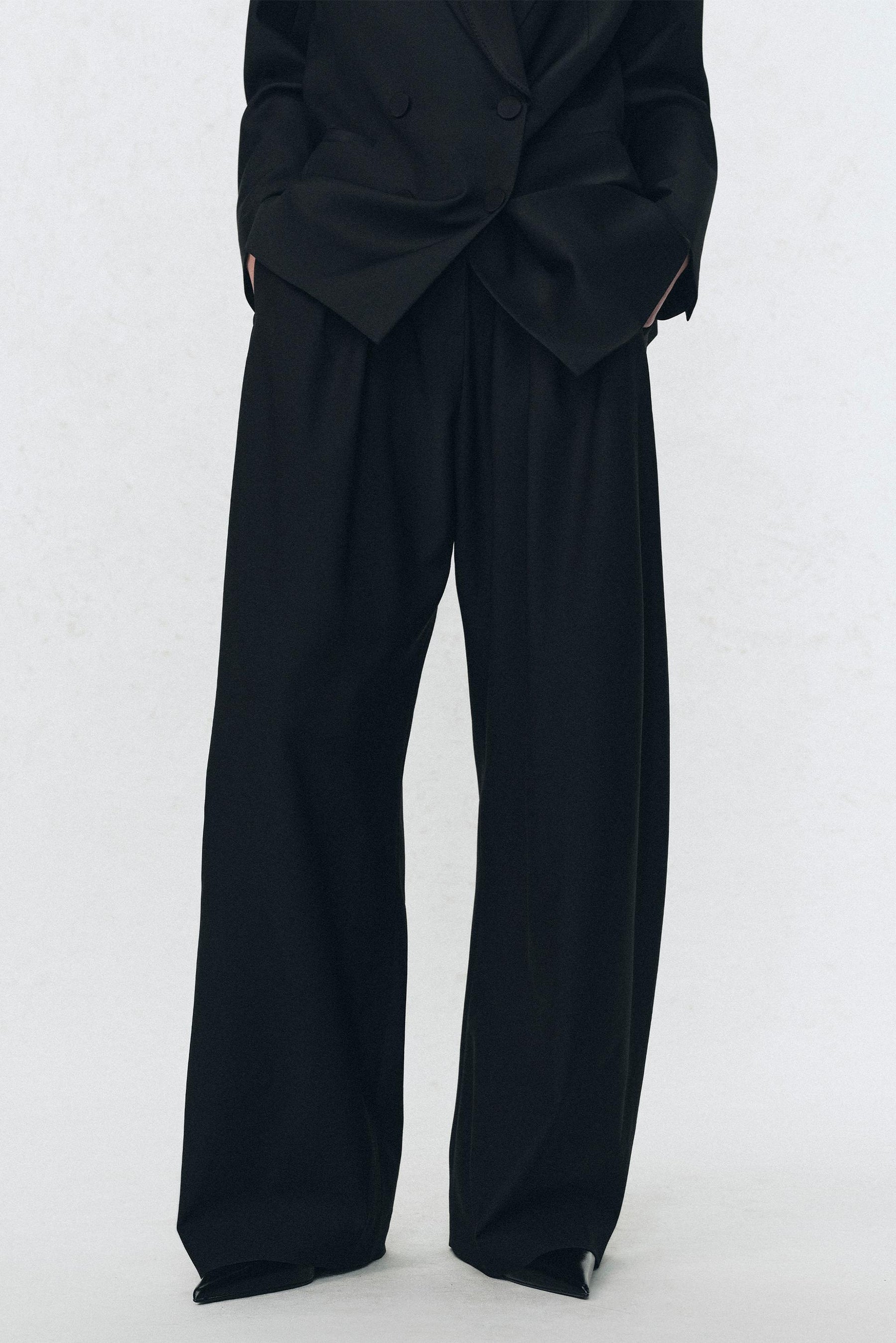 Wollhose mit Abnähern