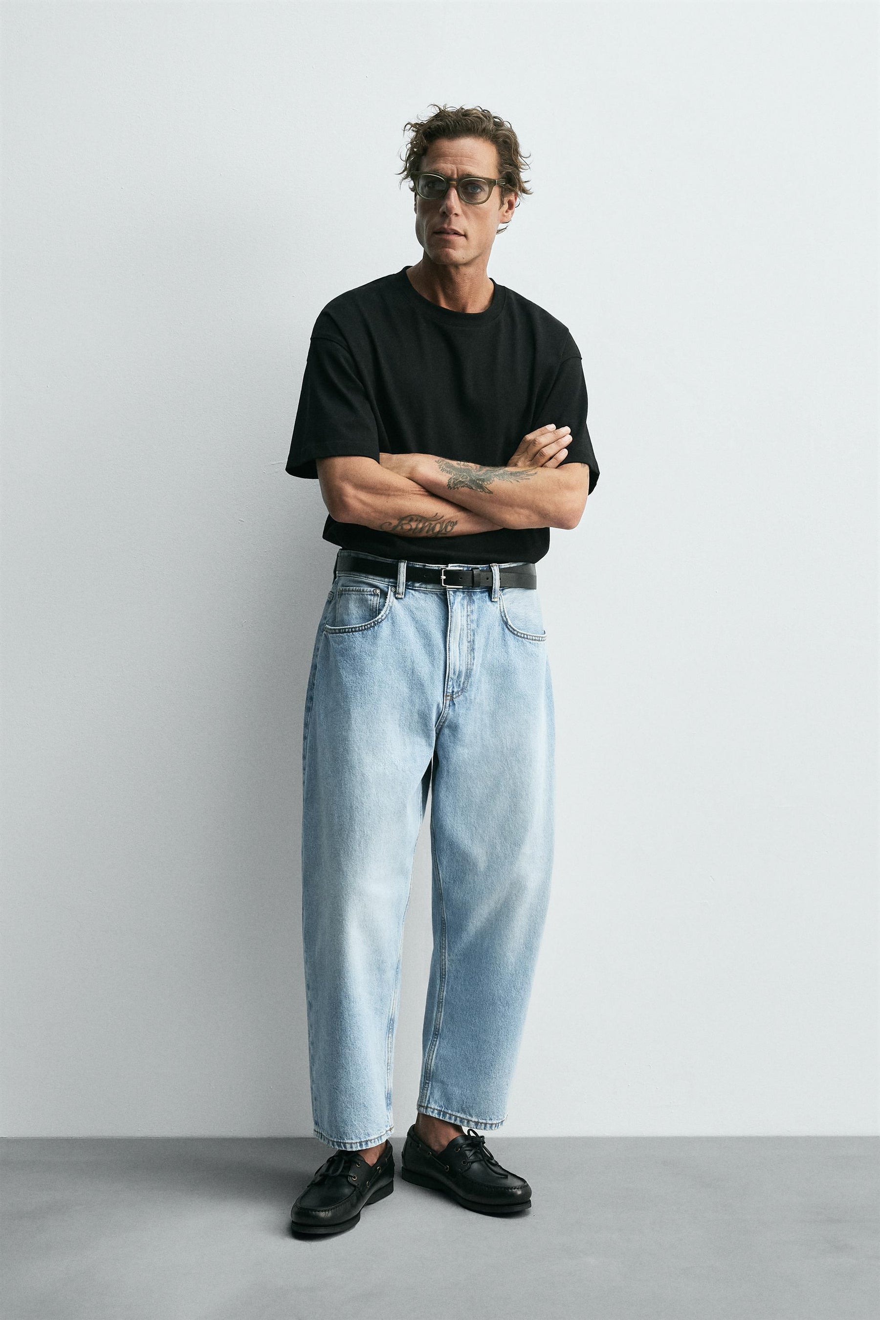 Weit zulaufende Jeans