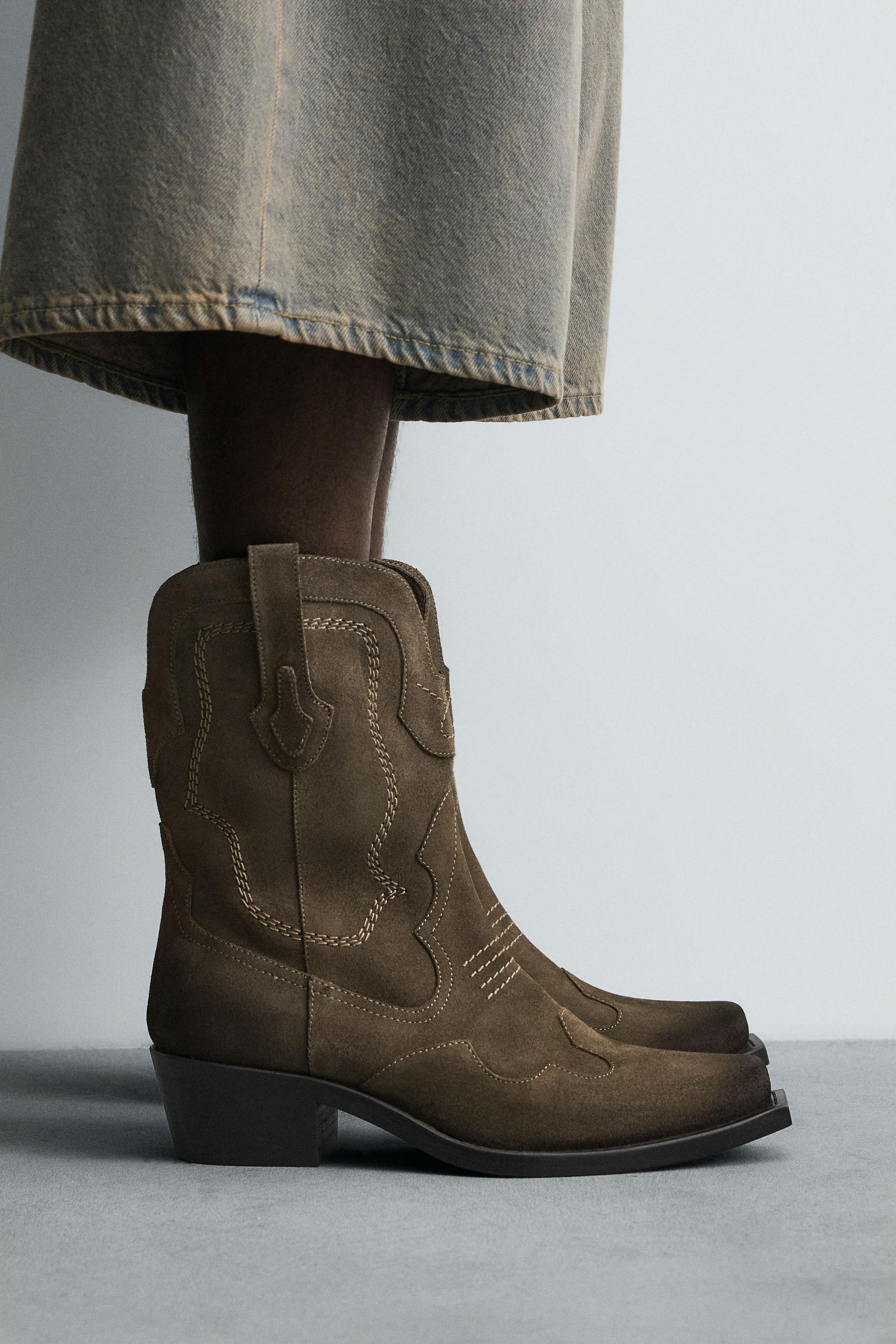 LEATHER COWBOY BOOTS - Image 1