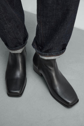 LEATHER HEELED BOOTS - Image 3