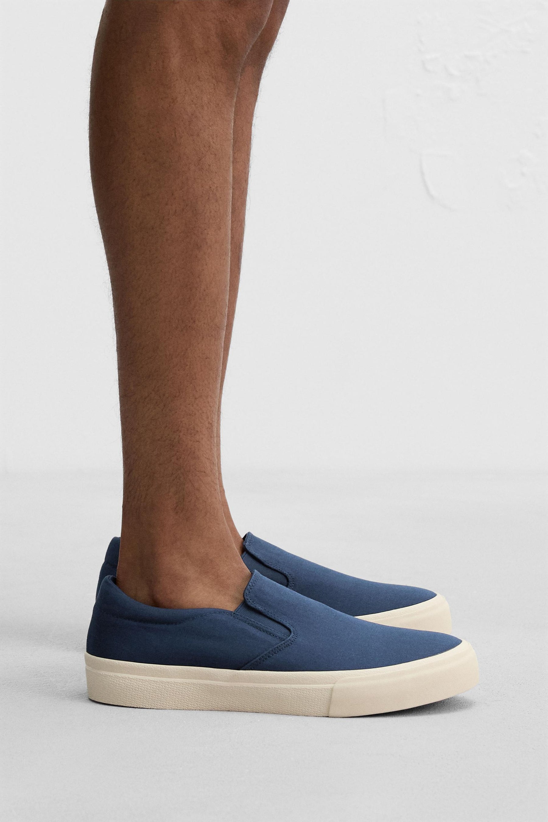 FABRIC LACELESS TRAINERS - Image 2