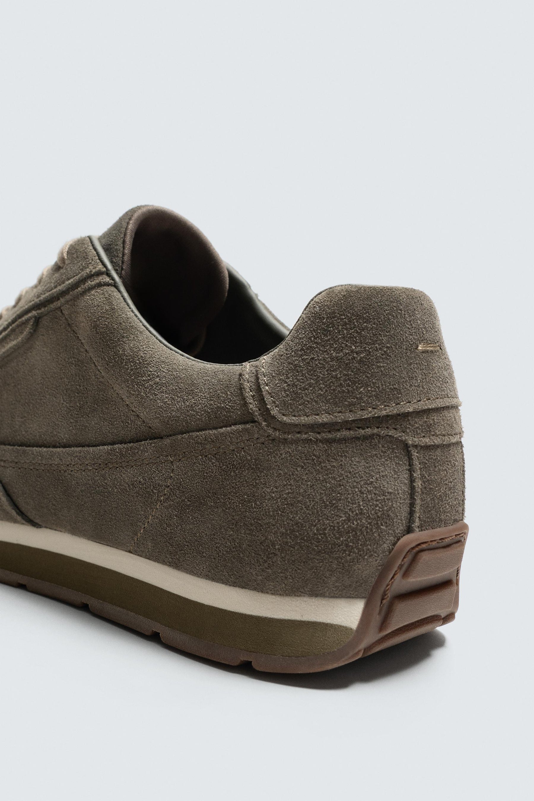 CASUAL LEATHER TRAINERS - Image 6